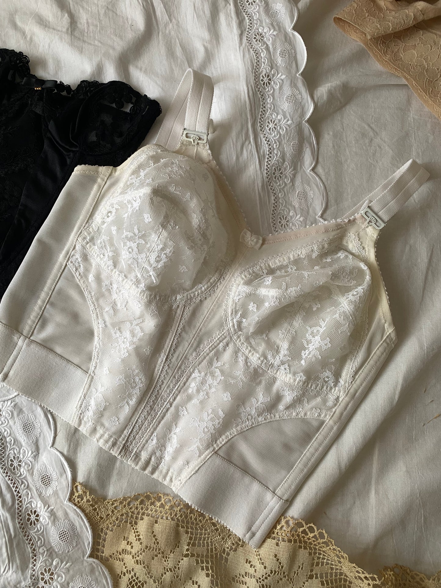 Bullet bra ‘50s