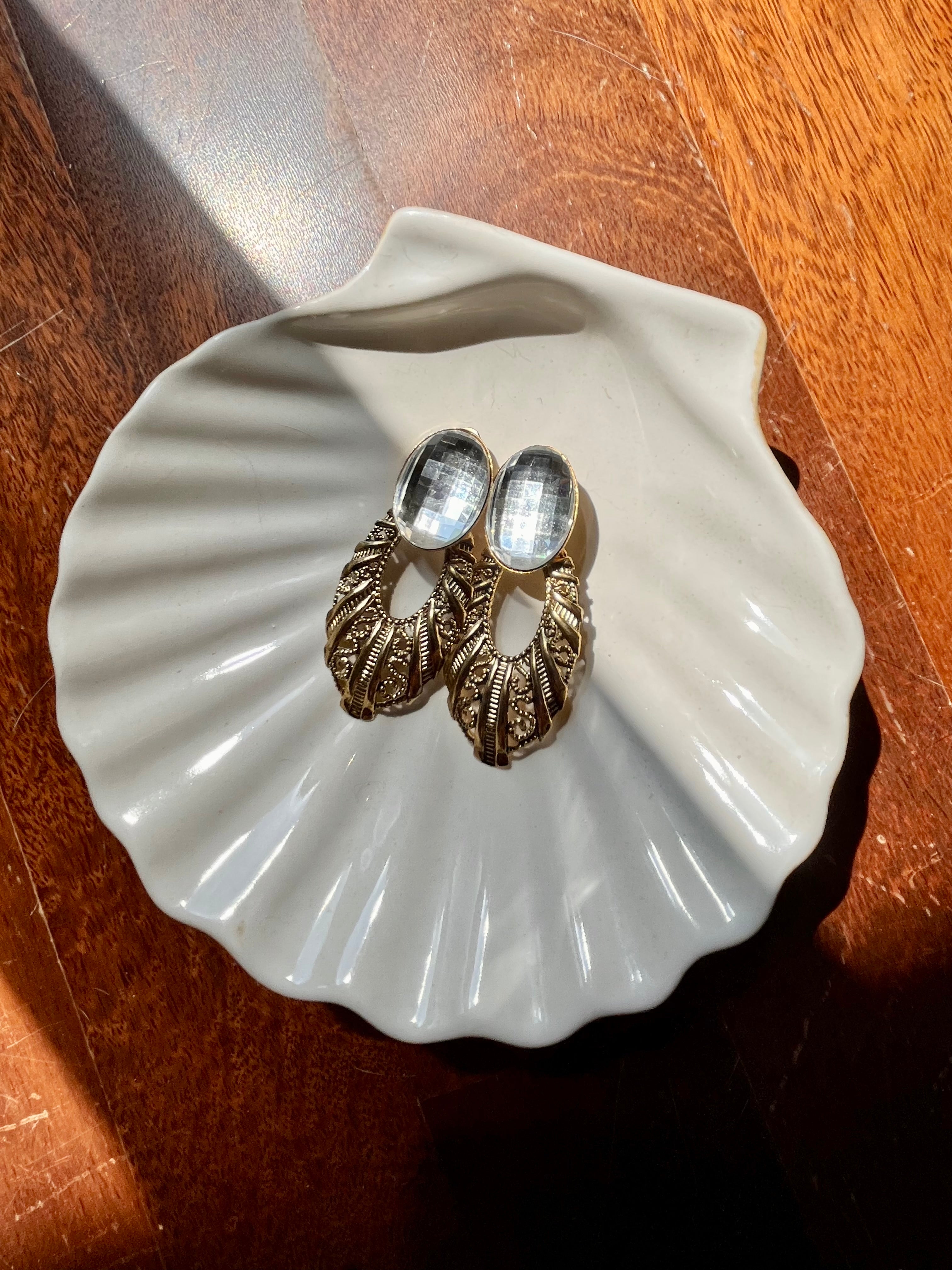 Venere orecchini a clip con punto luce