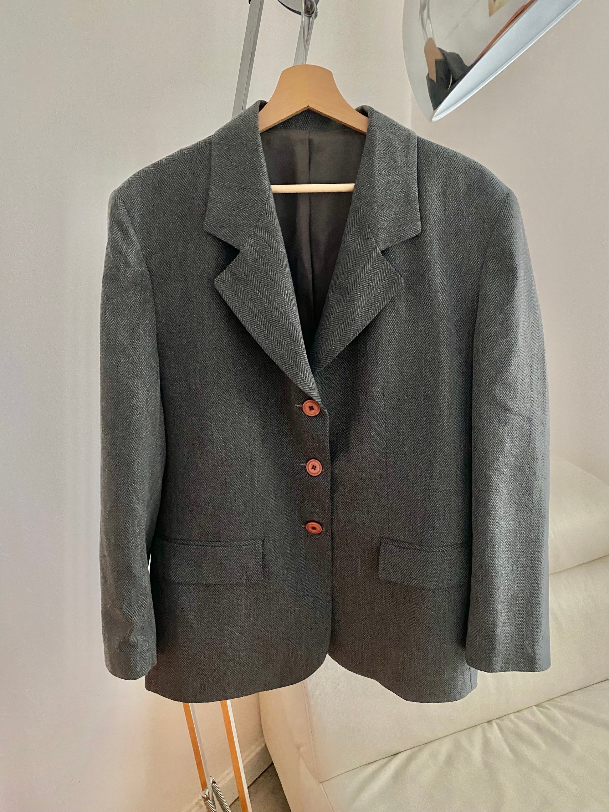 Blazer boxy monopetto grigio scuro lavorazione zig zag