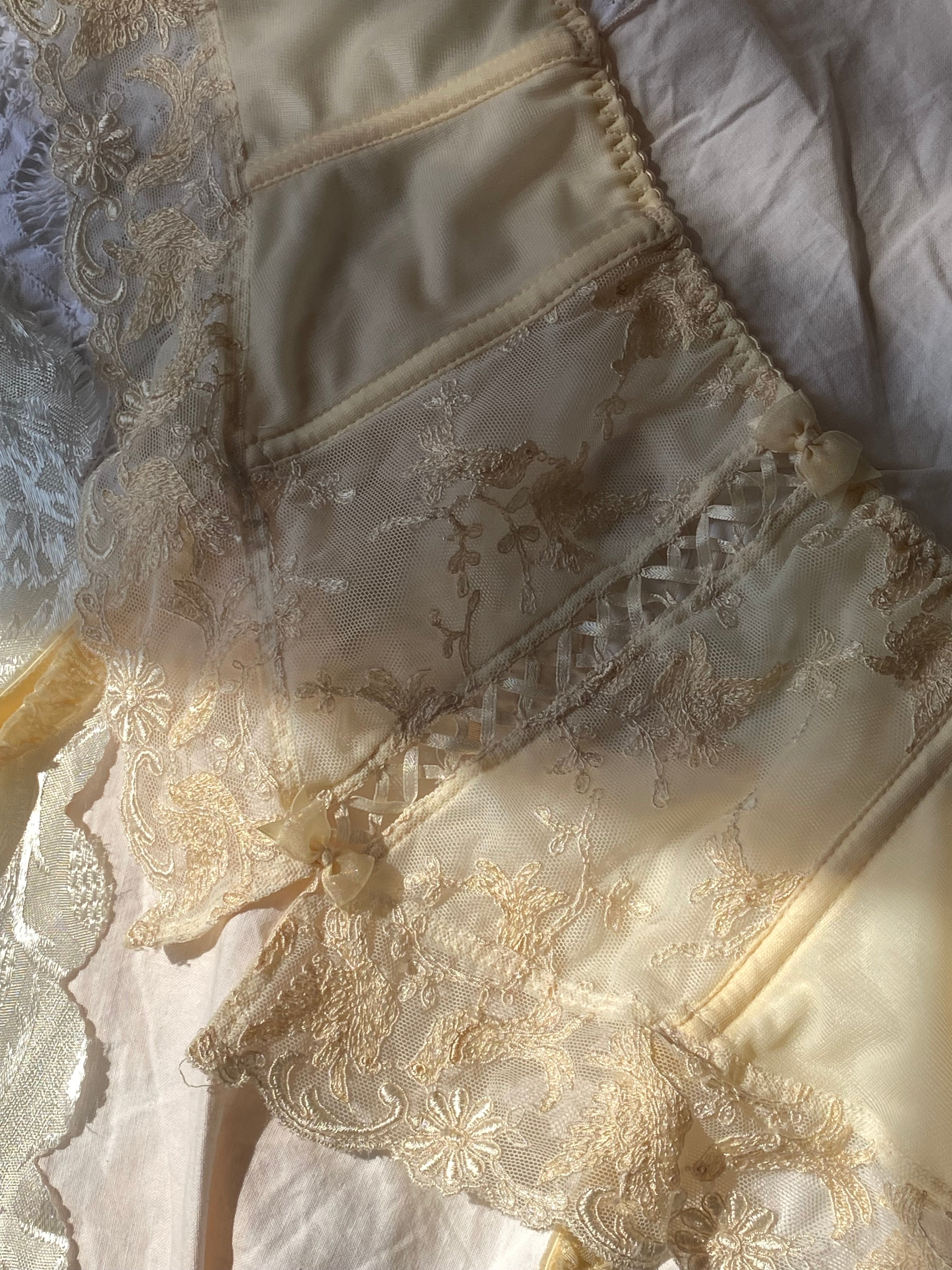 Guêpière Valentino panna