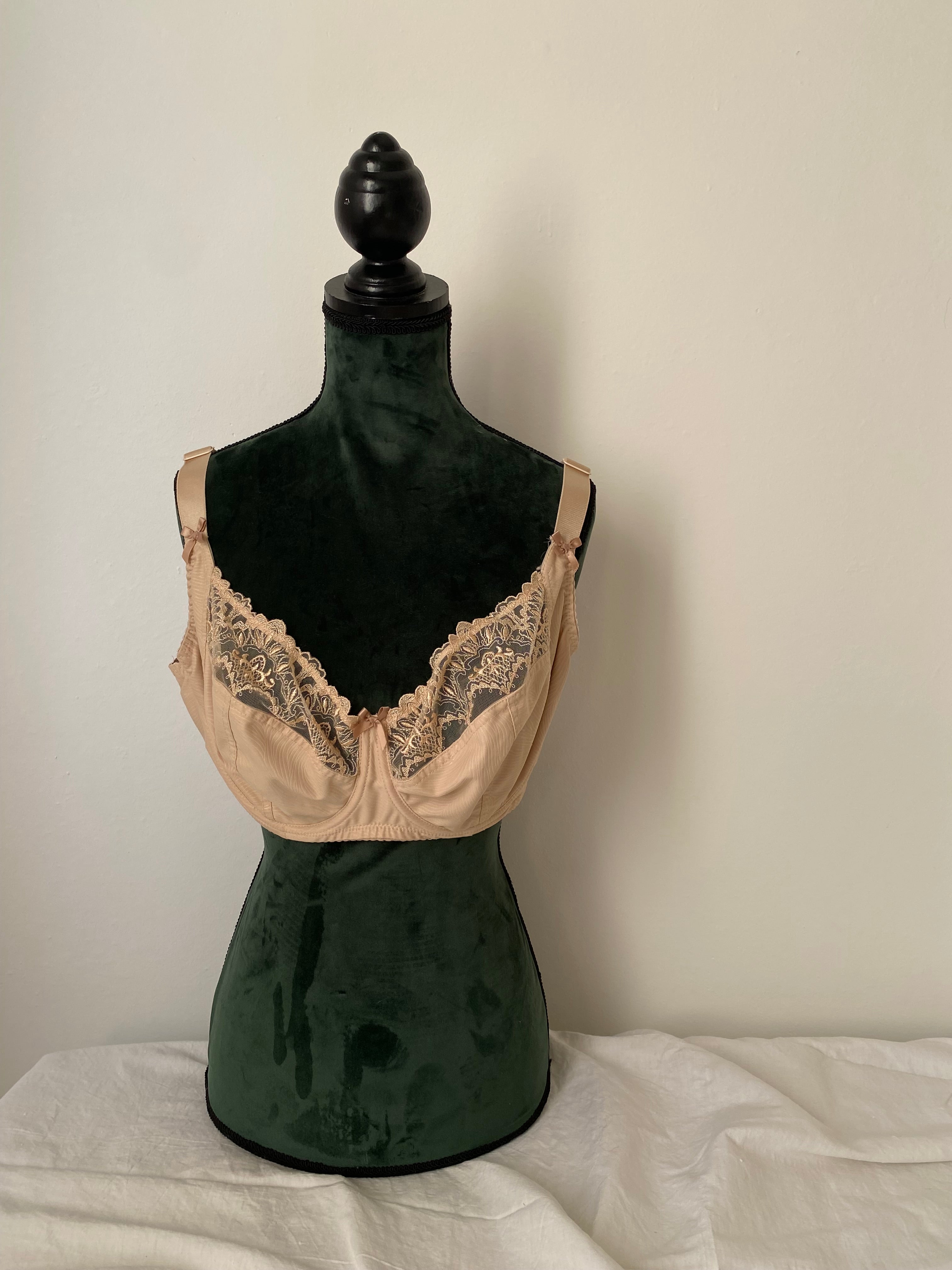 Reggiseno con dettagli in pizzo