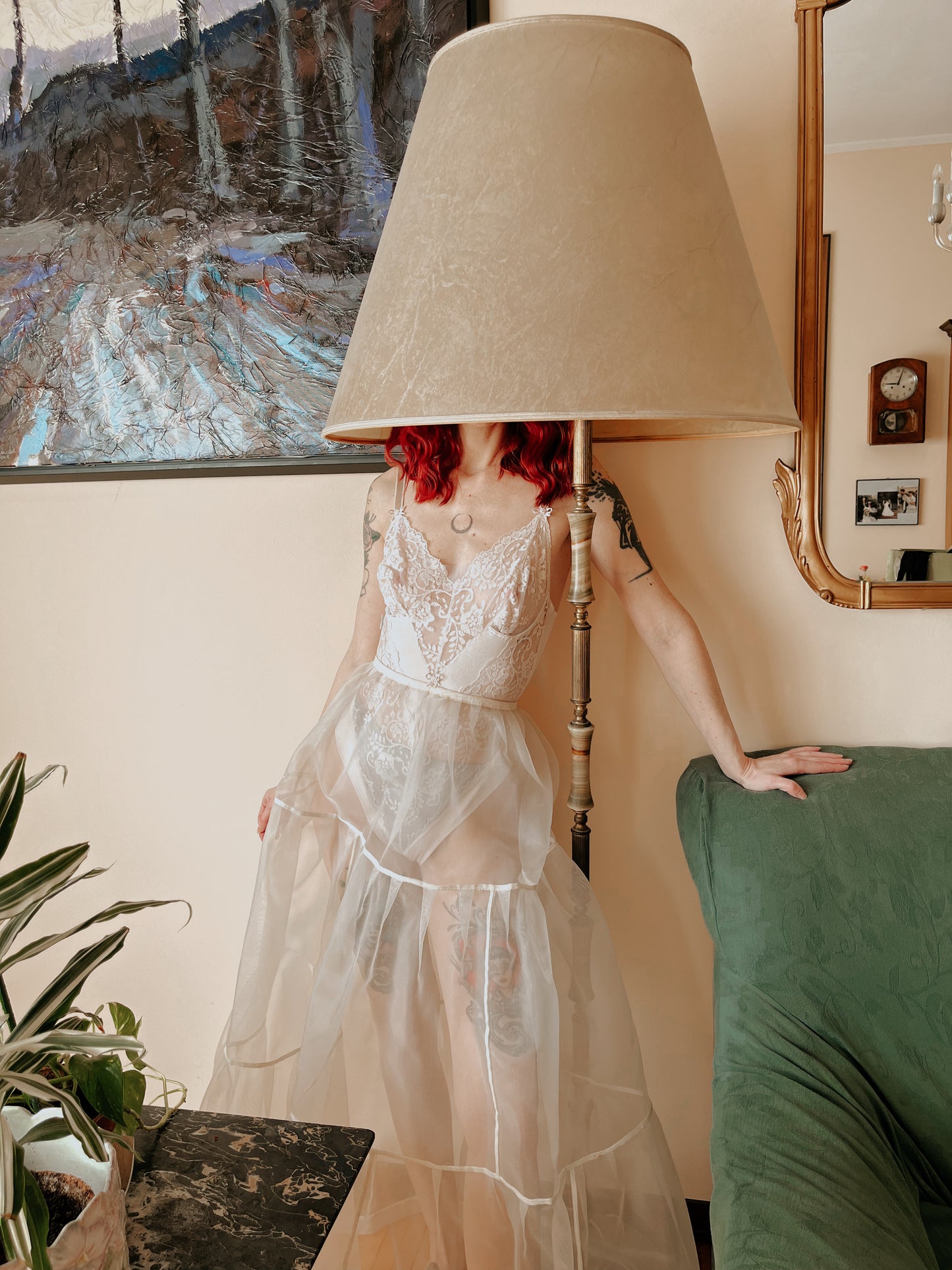 Body in pizzo delicato