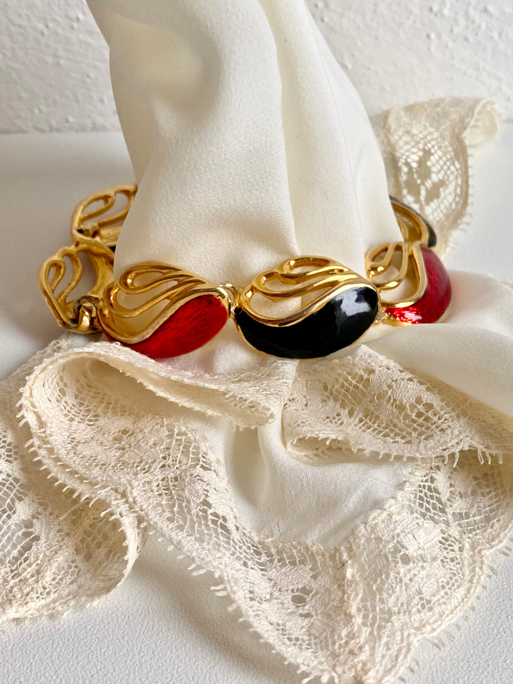 Bracelet émaillé