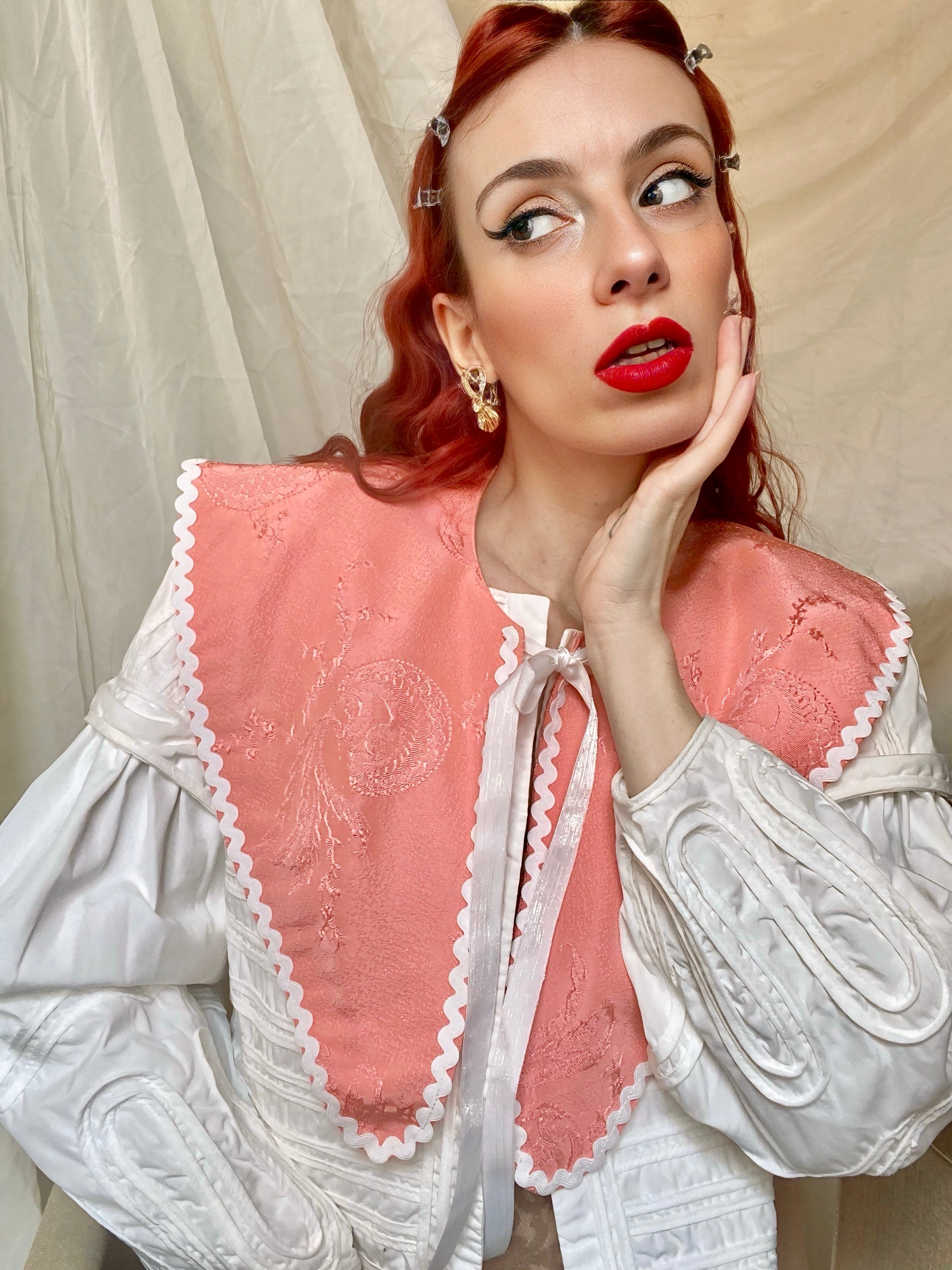 Maxi colletto salmone alla marinara a punta