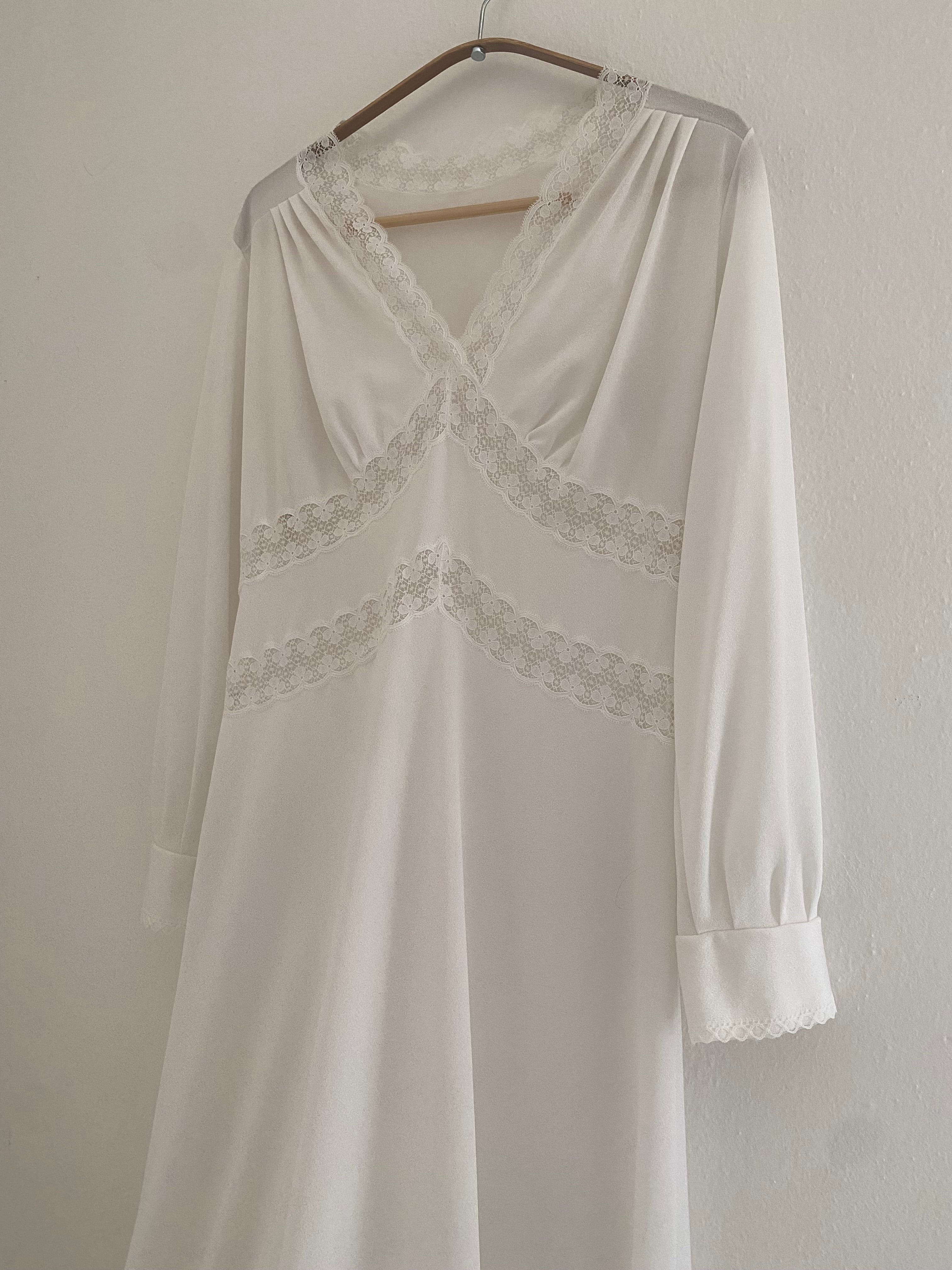 70s nightgown