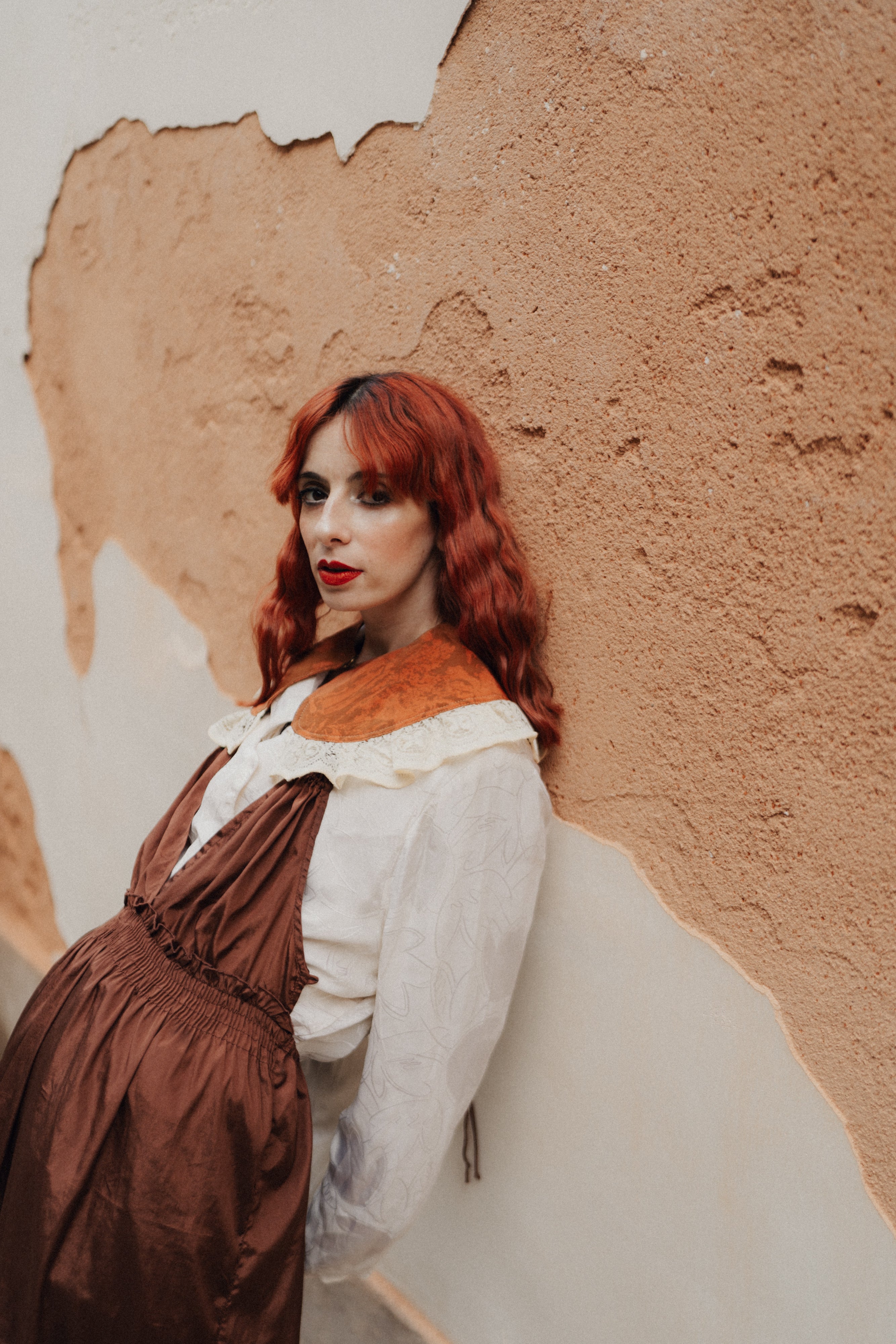 Colletto Peter Pan terracotta in seta e pizzo antico veneziano