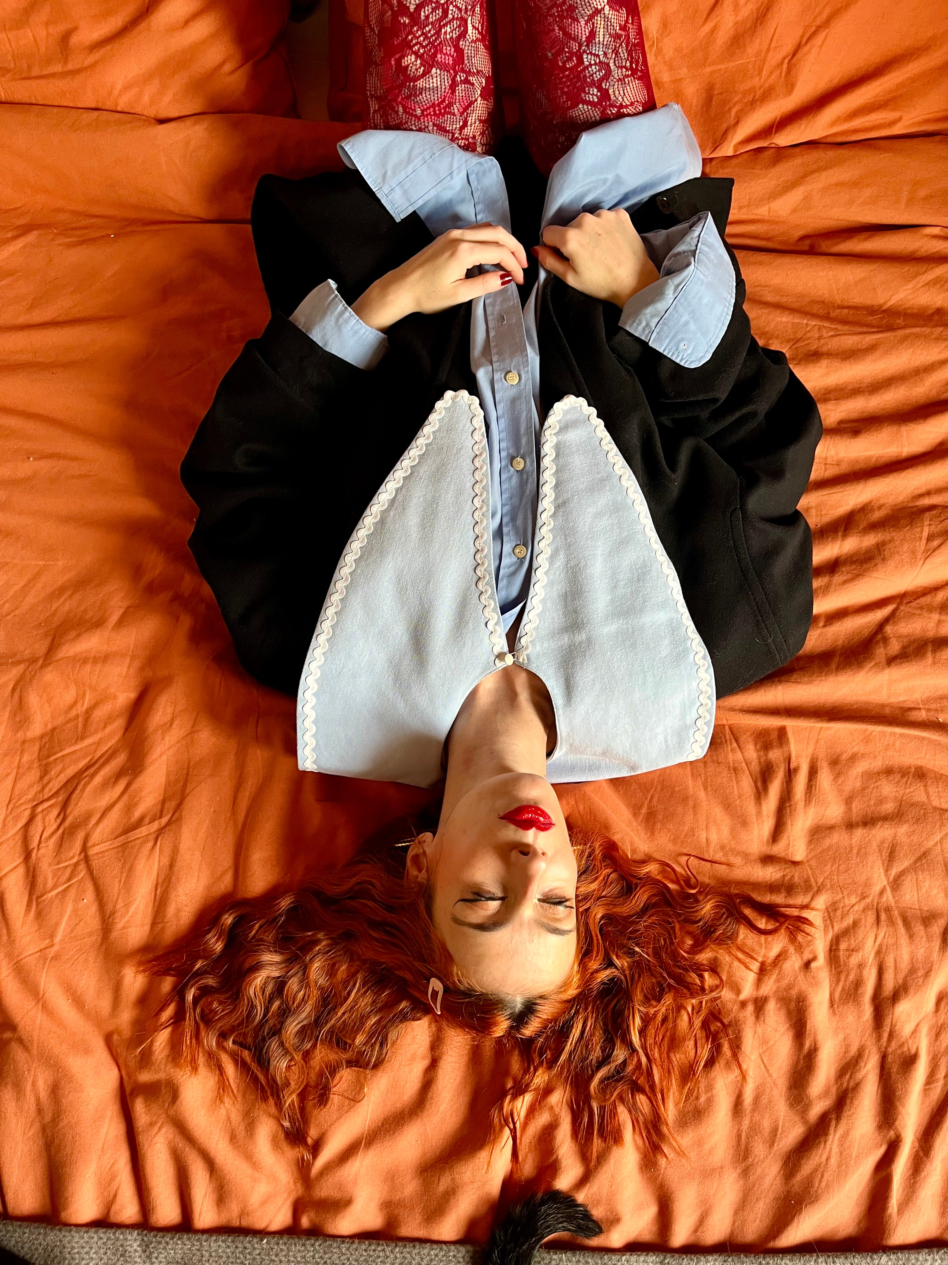 Maxi colletto alla marinara a punta