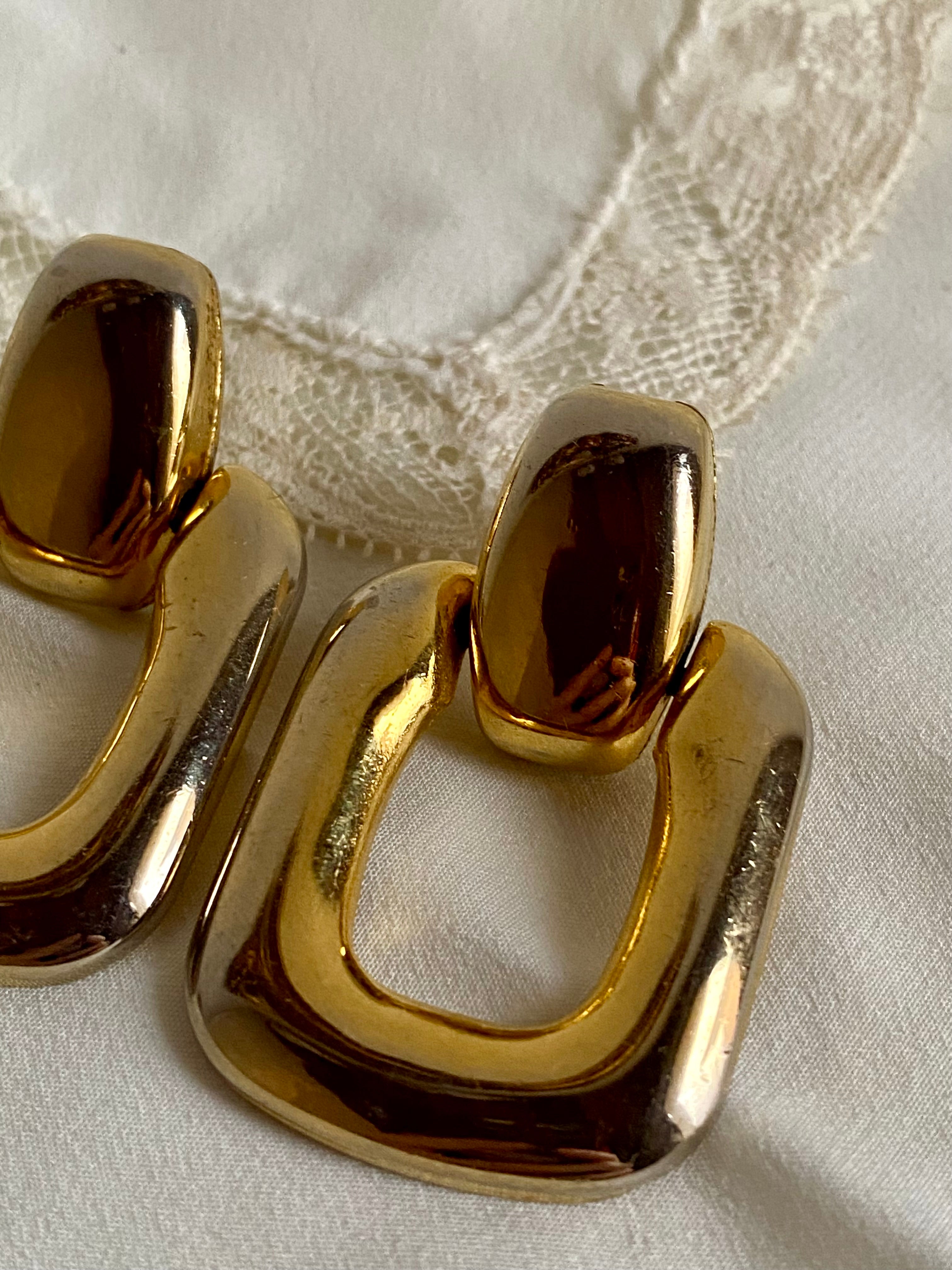 Photo de boucles d'oreilles