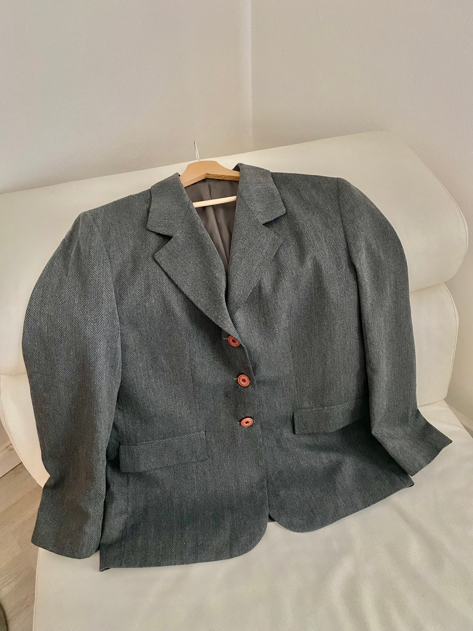 Blazer boxy monopetto grigio scuro lavorazione zig zag