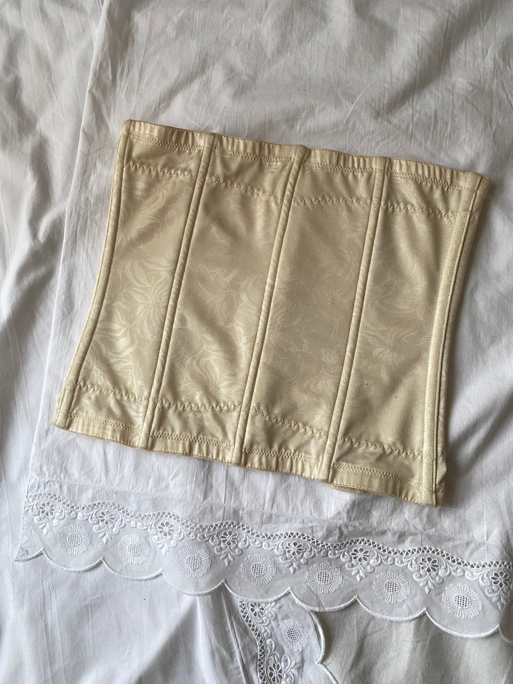 Corset crème