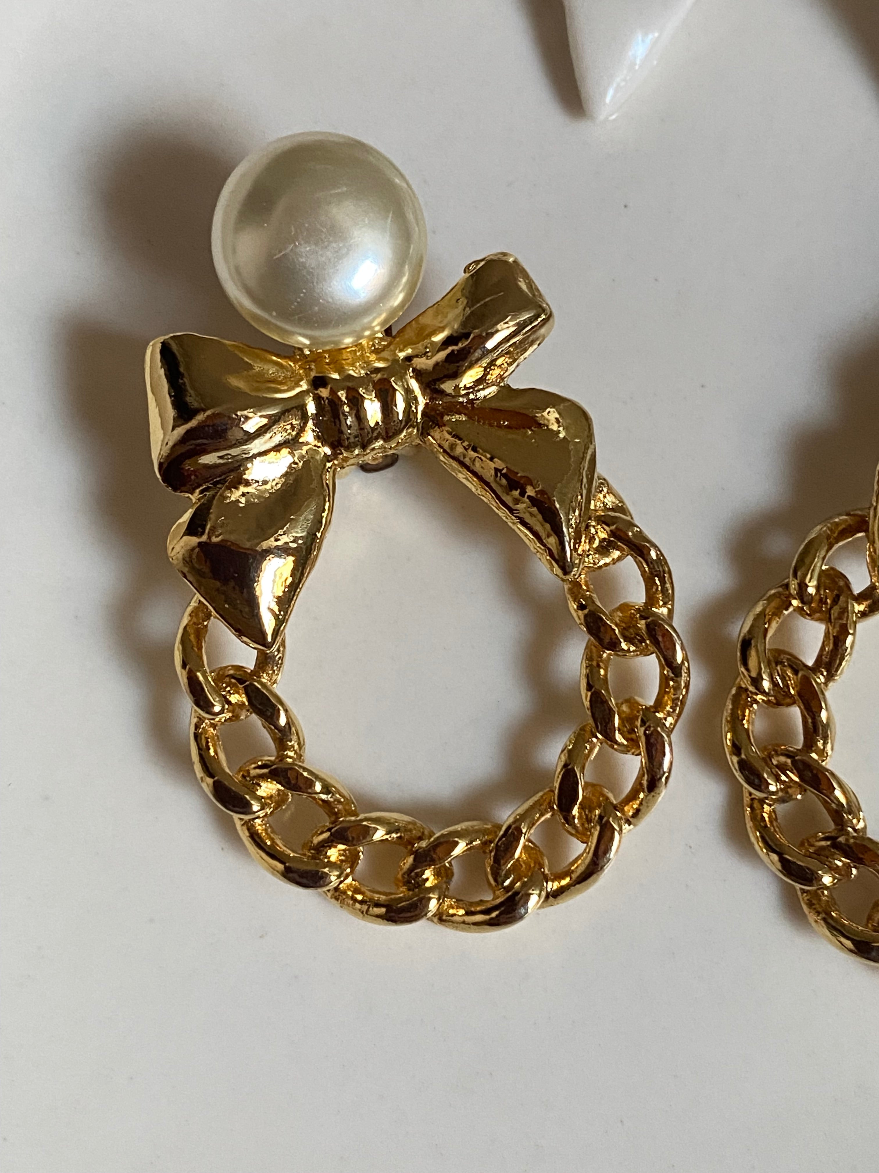 Vorrei che fosse amore orecchini a fiocco