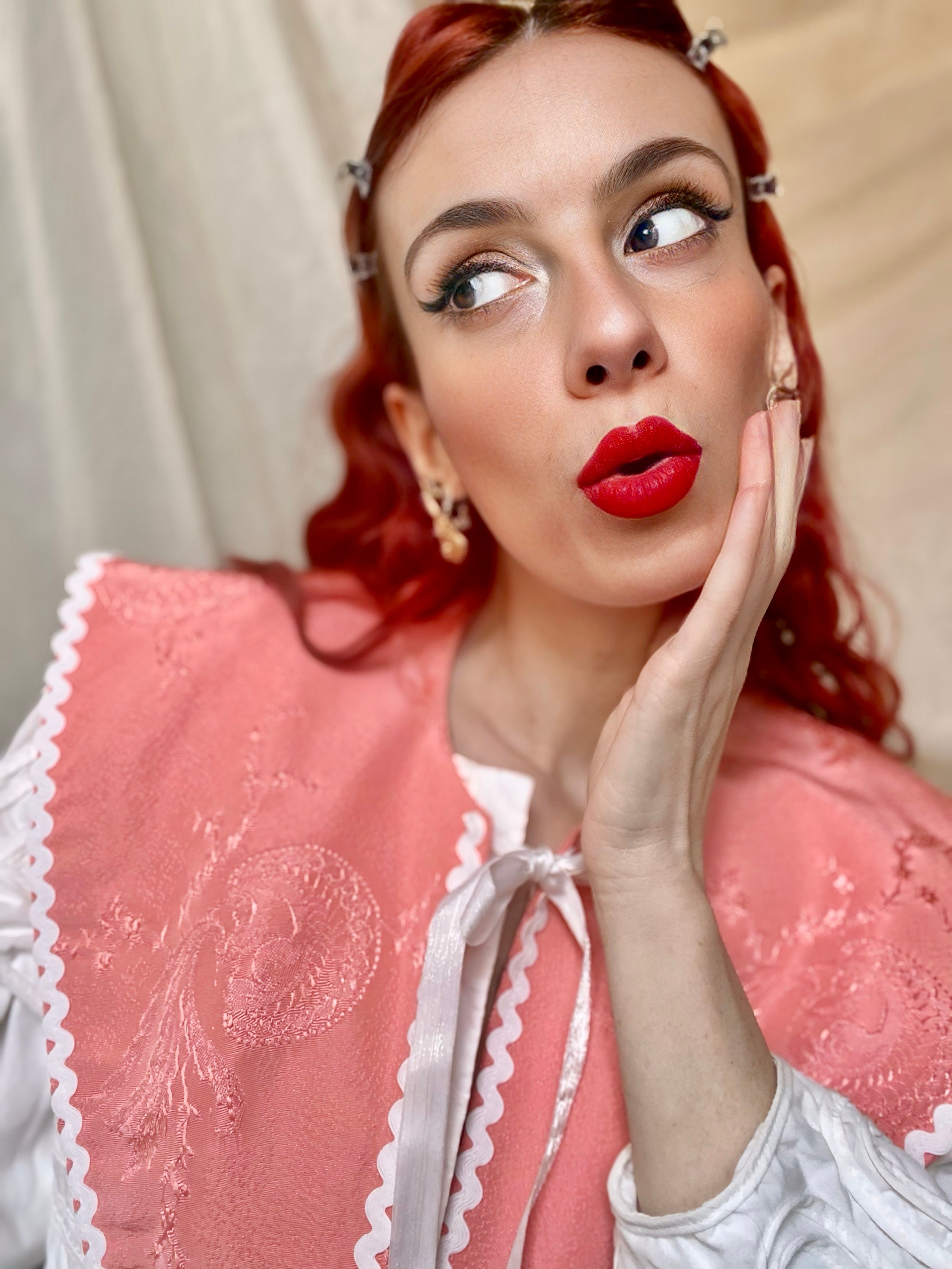 Maxi colletto salmone alla marinara a punta