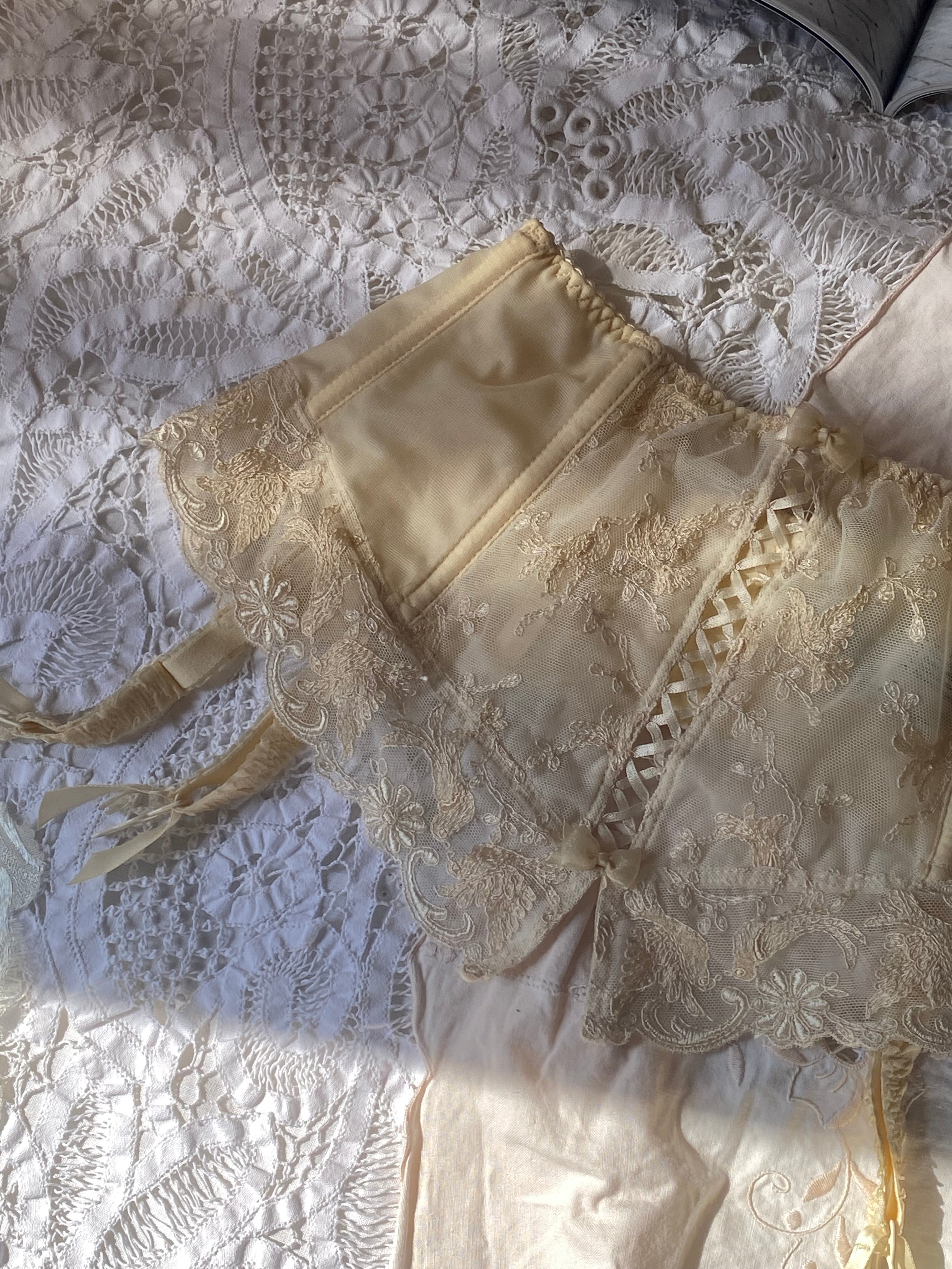 Guêpière Valentino panna