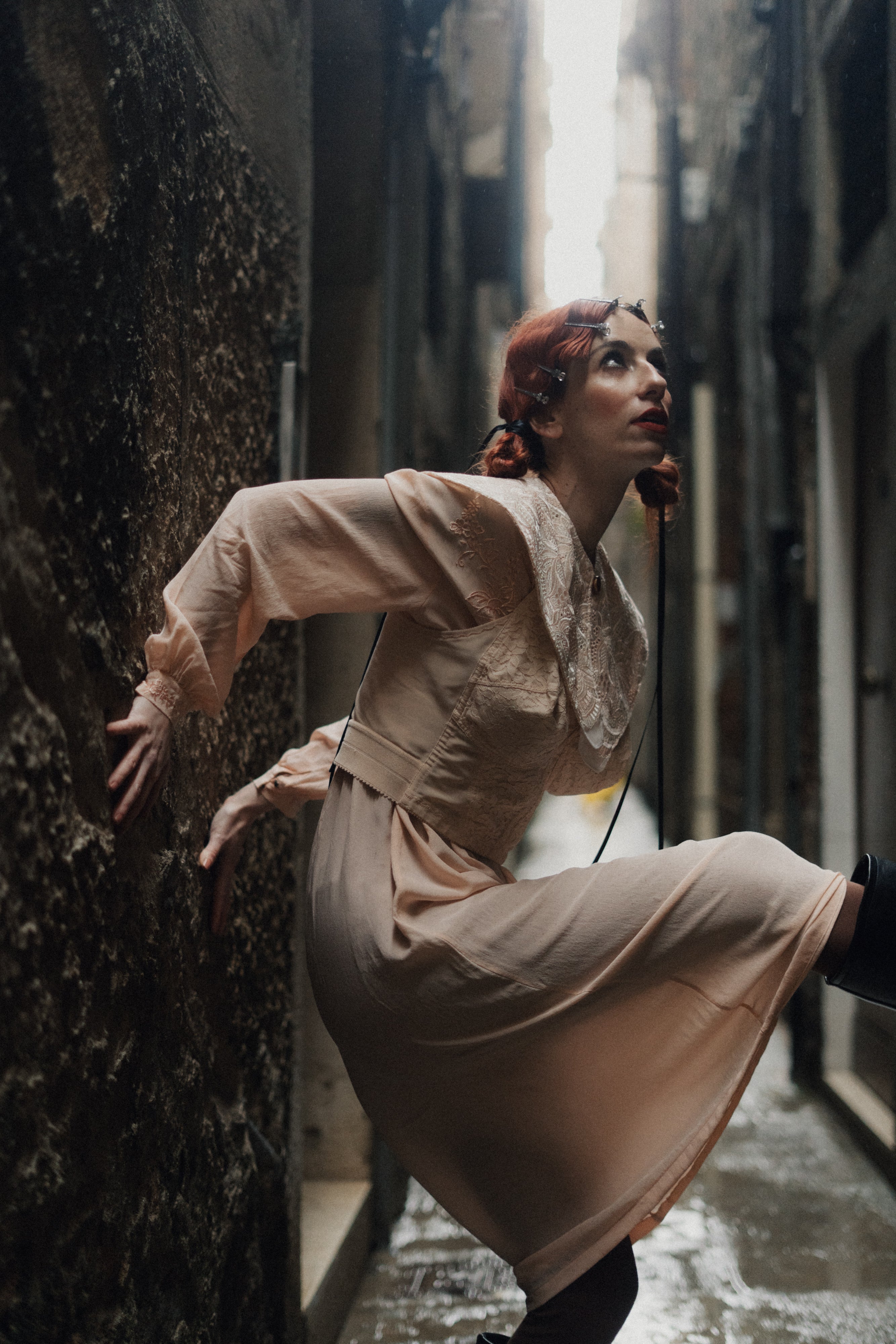 Colletto a punta pastello in pizzo antico veneziano