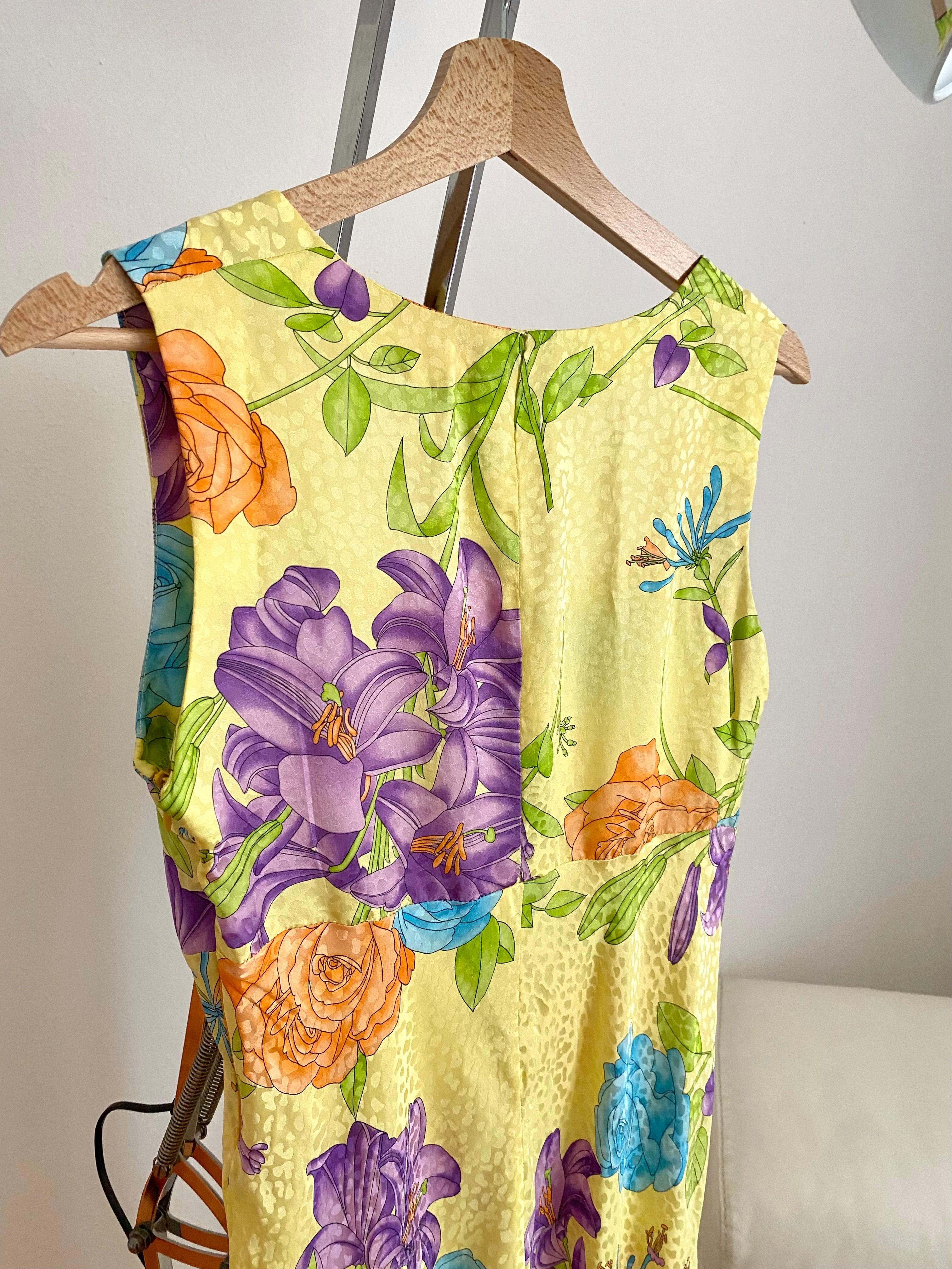 Abito floreale limone in pura seta