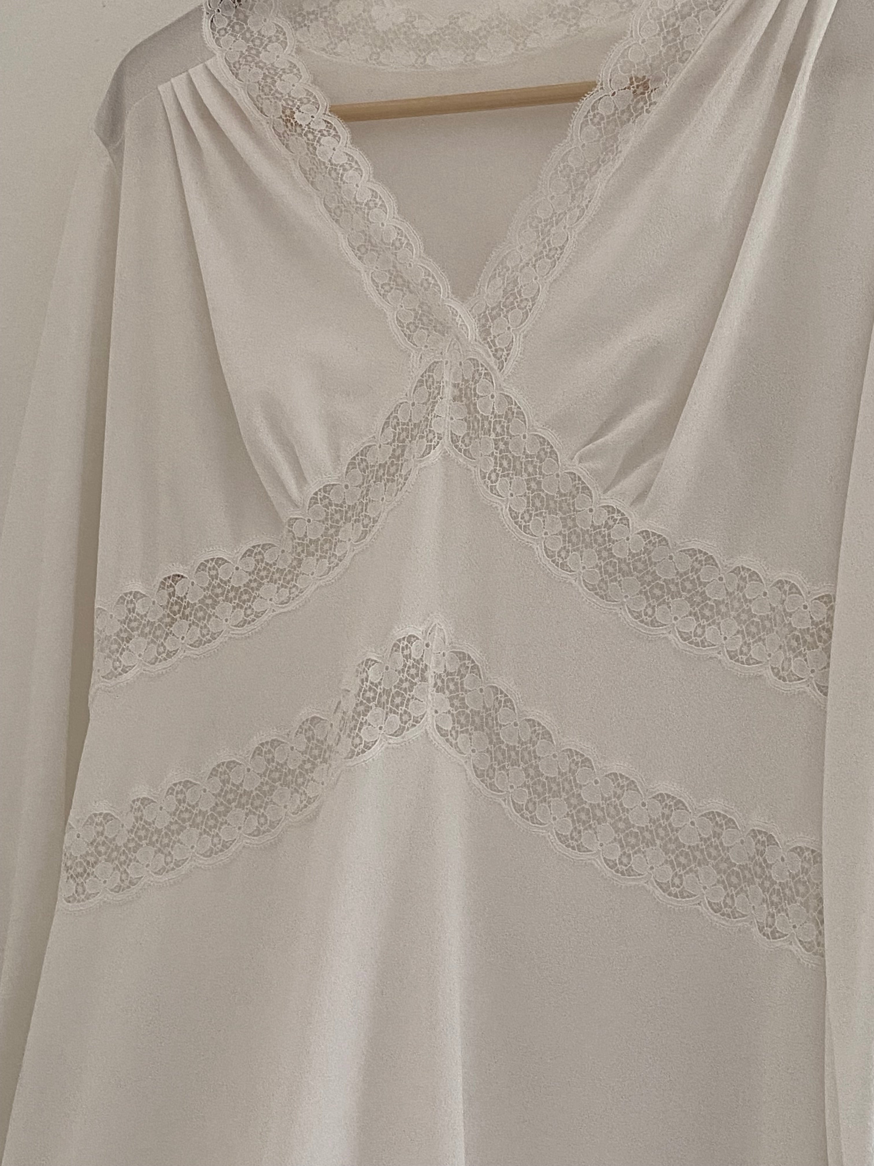 70s nightgown