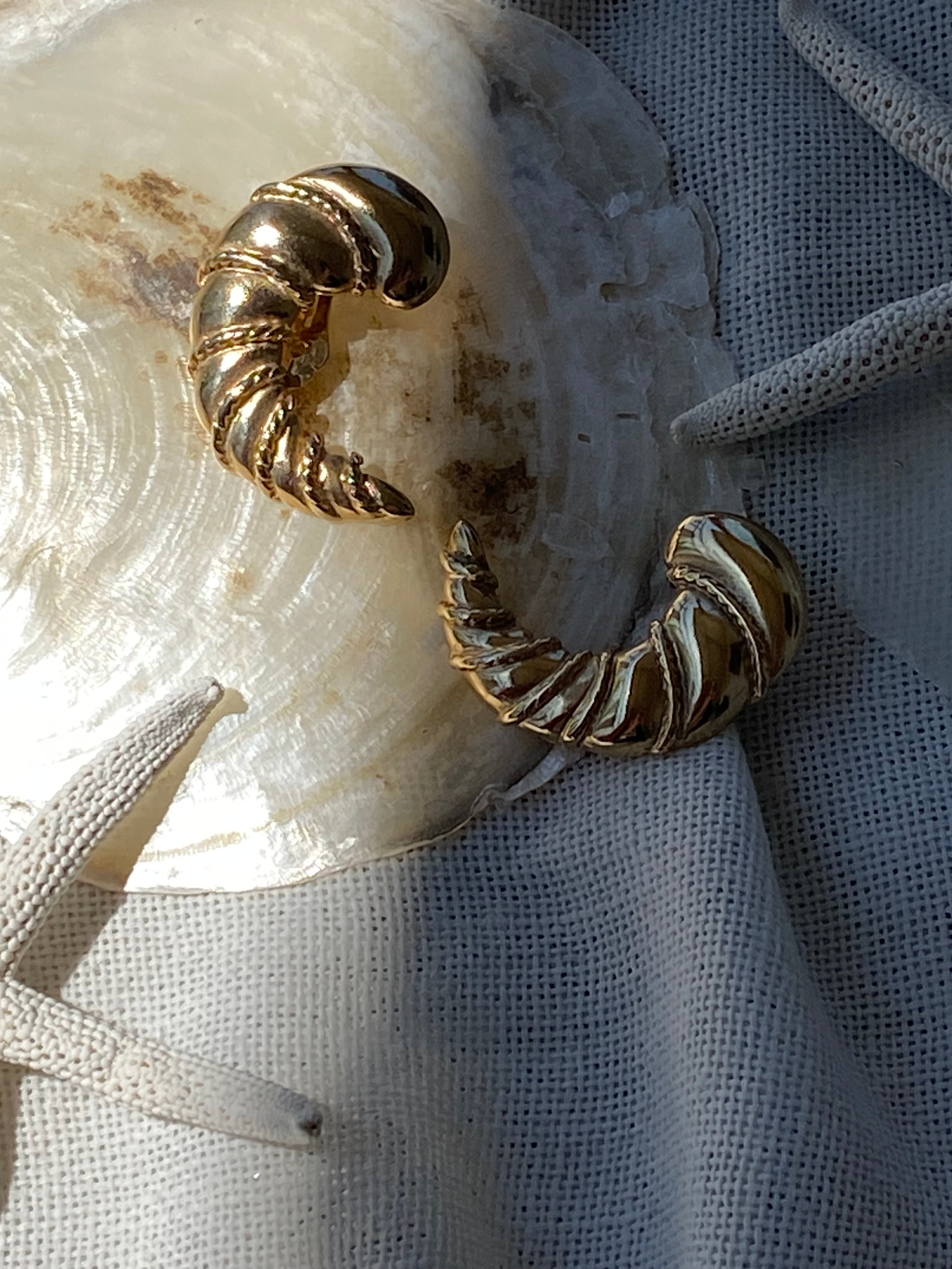 Nereide orecchini a clip a conchiglia by P&M Paris