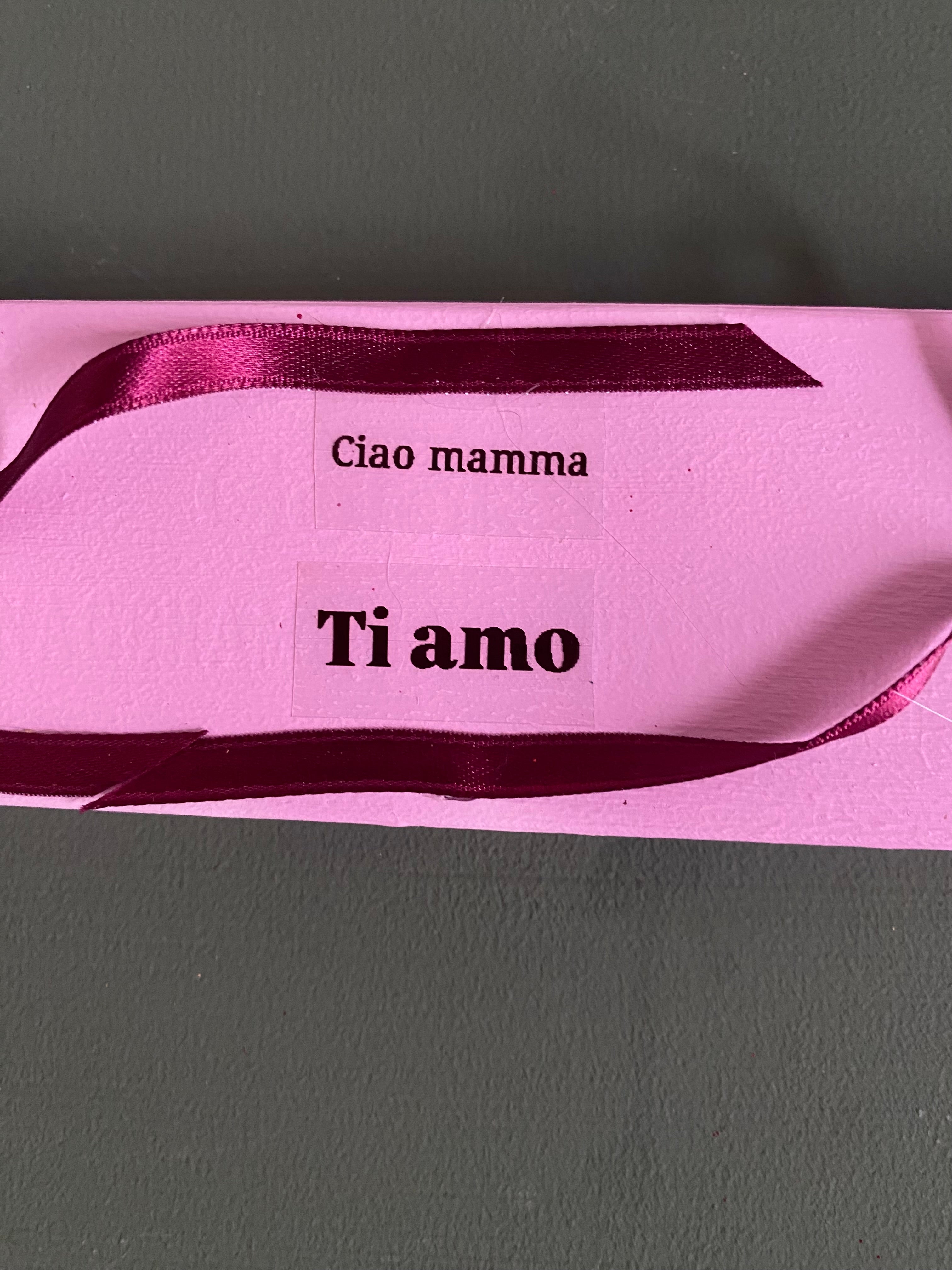 HELLO MOM pink incense box