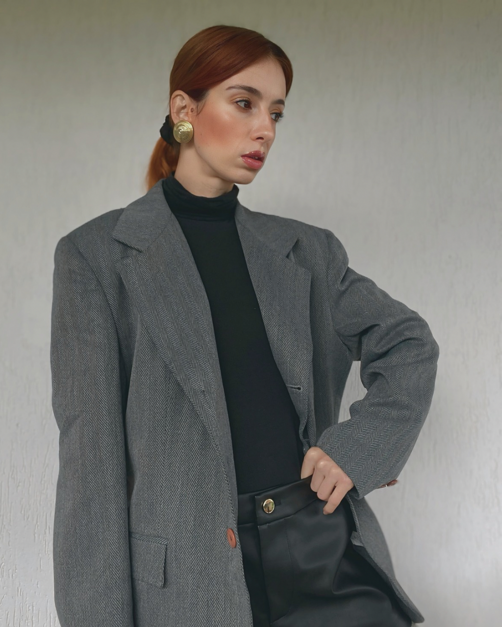 Blazer boxy monopetto grigio scuro lavorazione zig zag