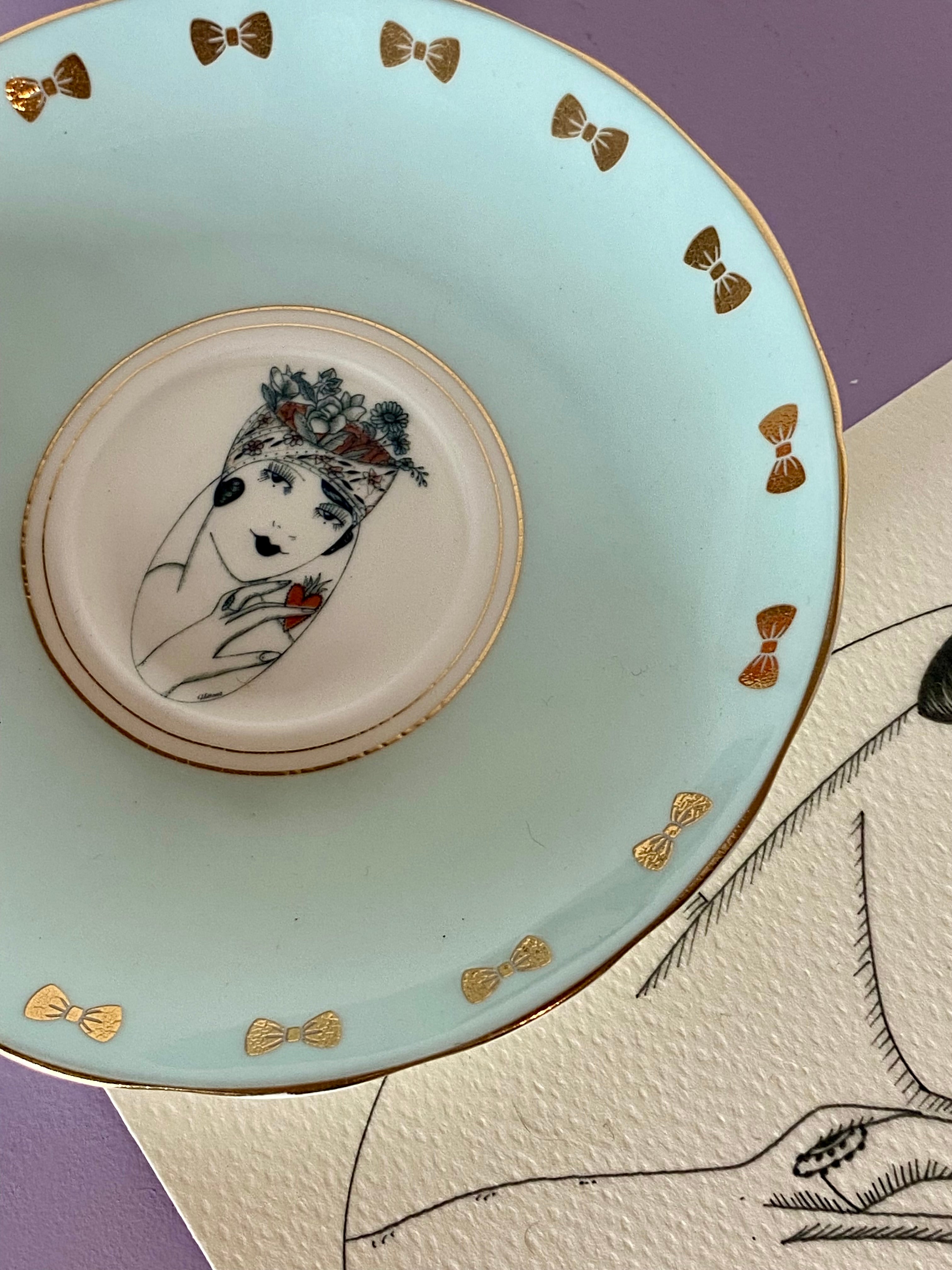 Pocket emptier plate by helbones