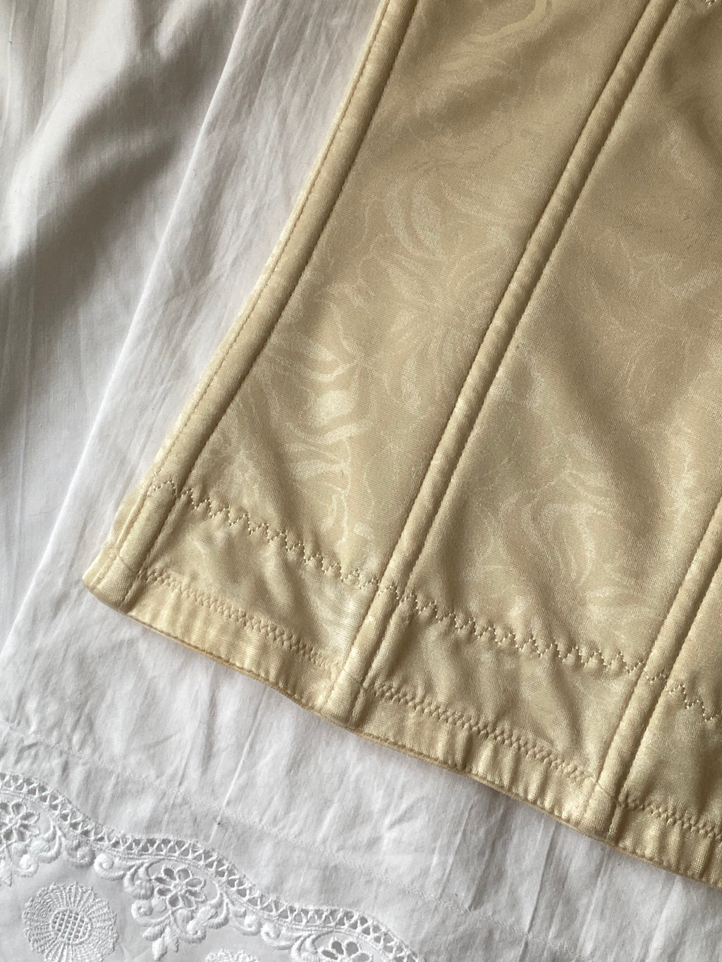 Corset crème