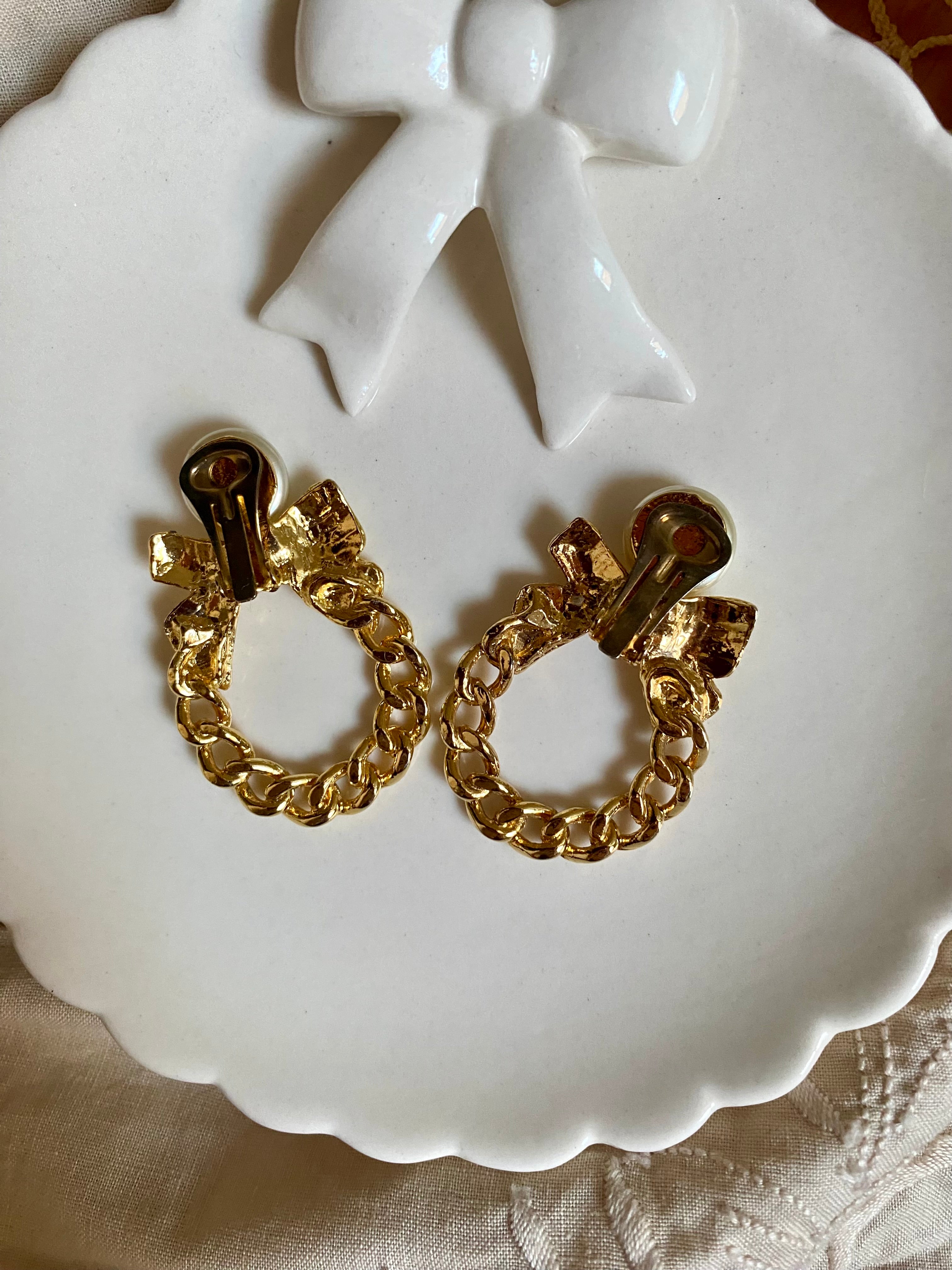 Vorrei che fosse amore orecchini a fiocco