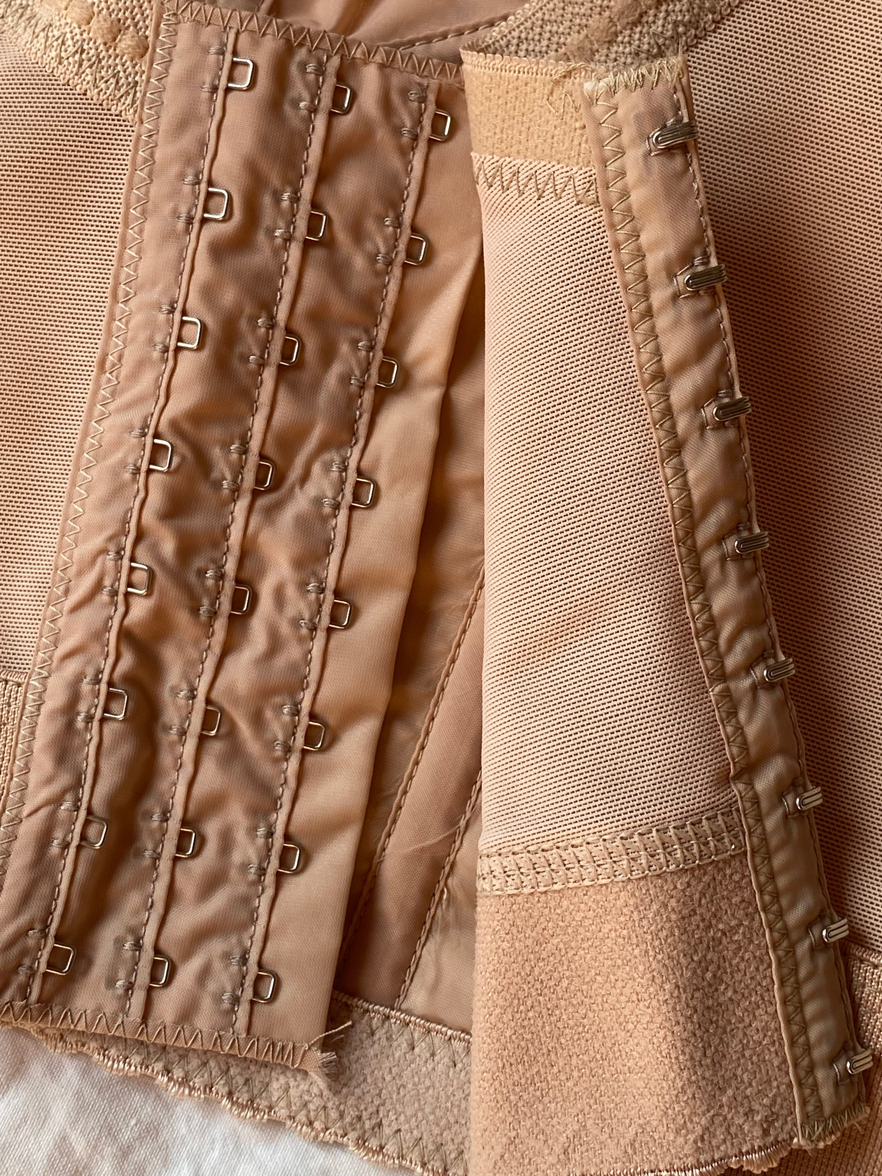 Maidenform authentic Bullet bra ‘50s