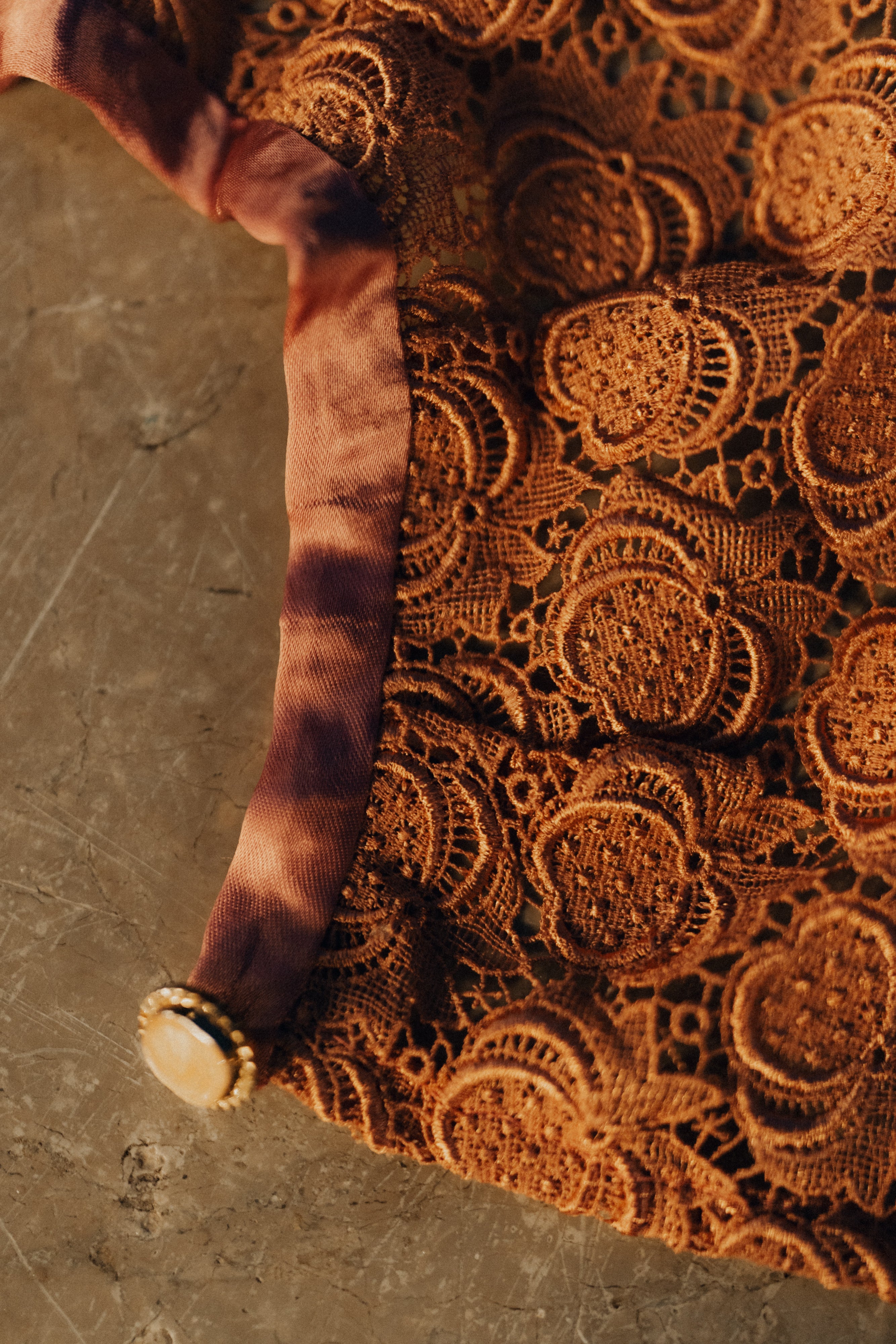 Colletto stile chiacchierino in pizzo antico veneziano