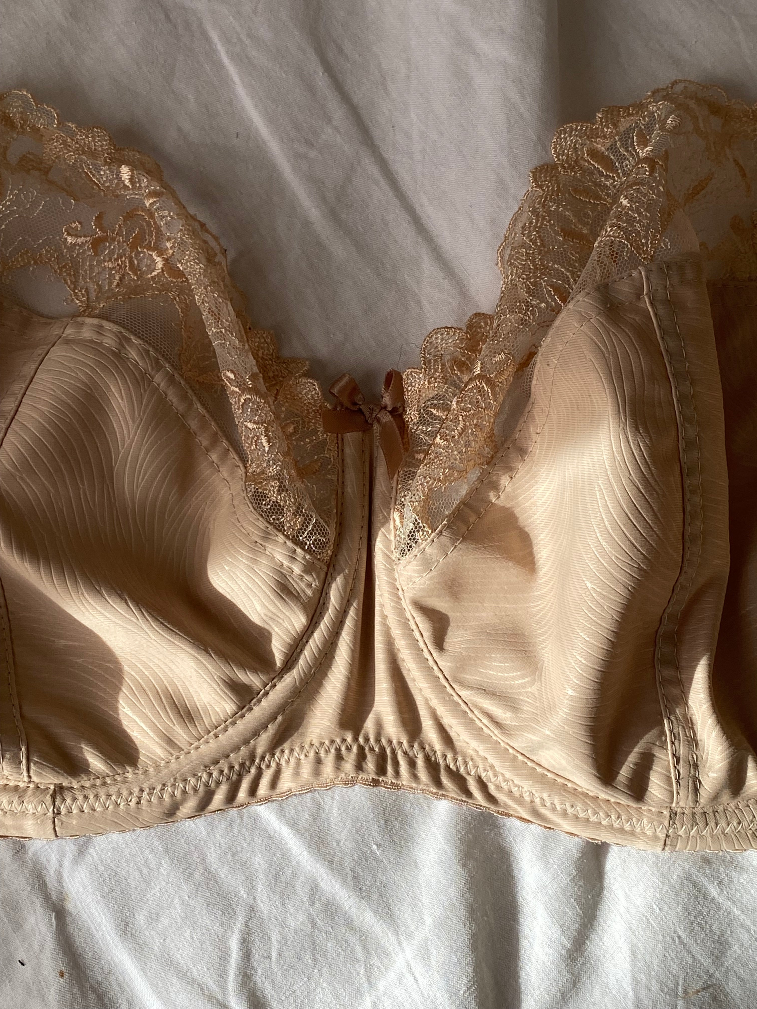 Reggiseno con dettagli in pizzo
