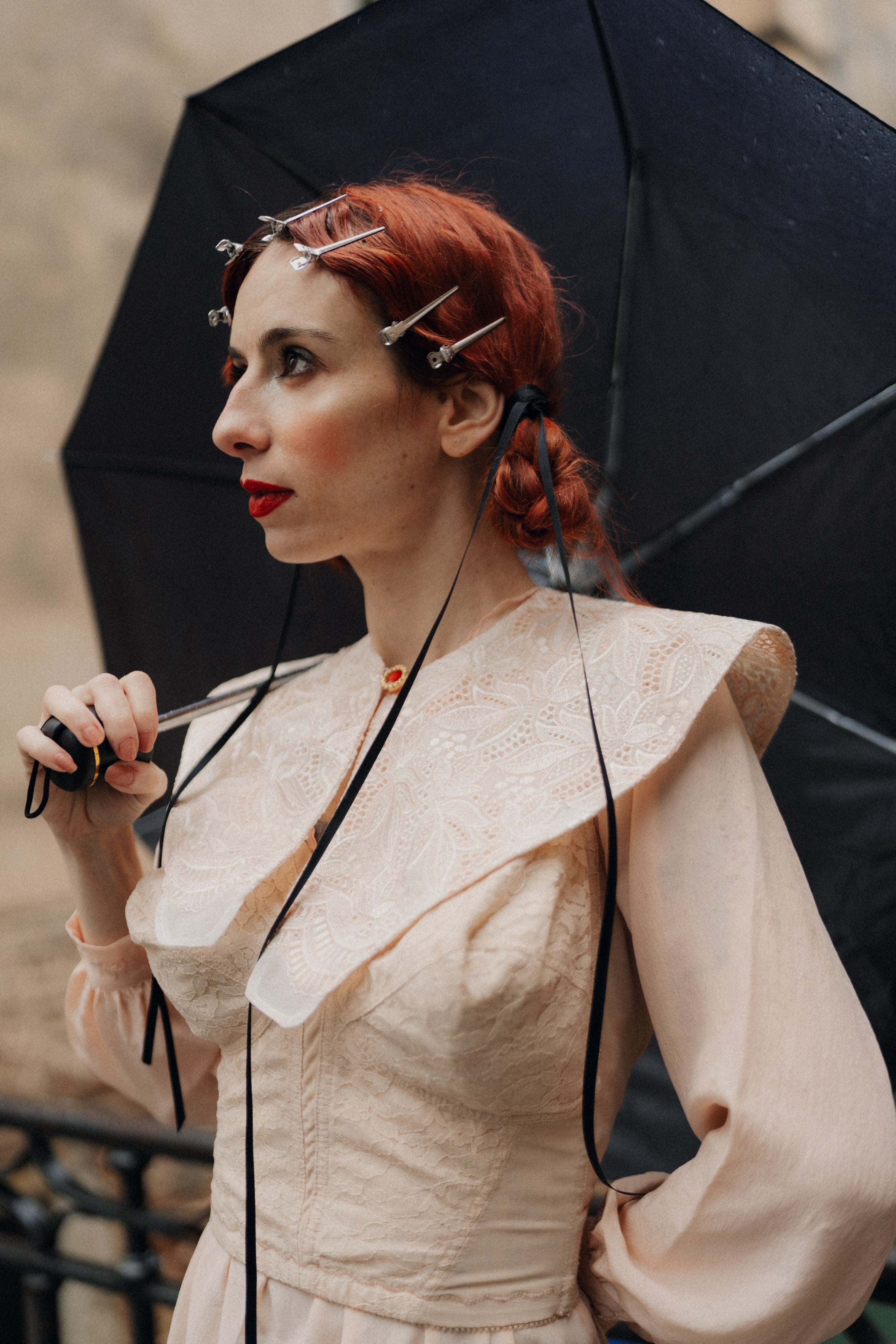 Colletto a punta pastello in pizzo antico veneziano