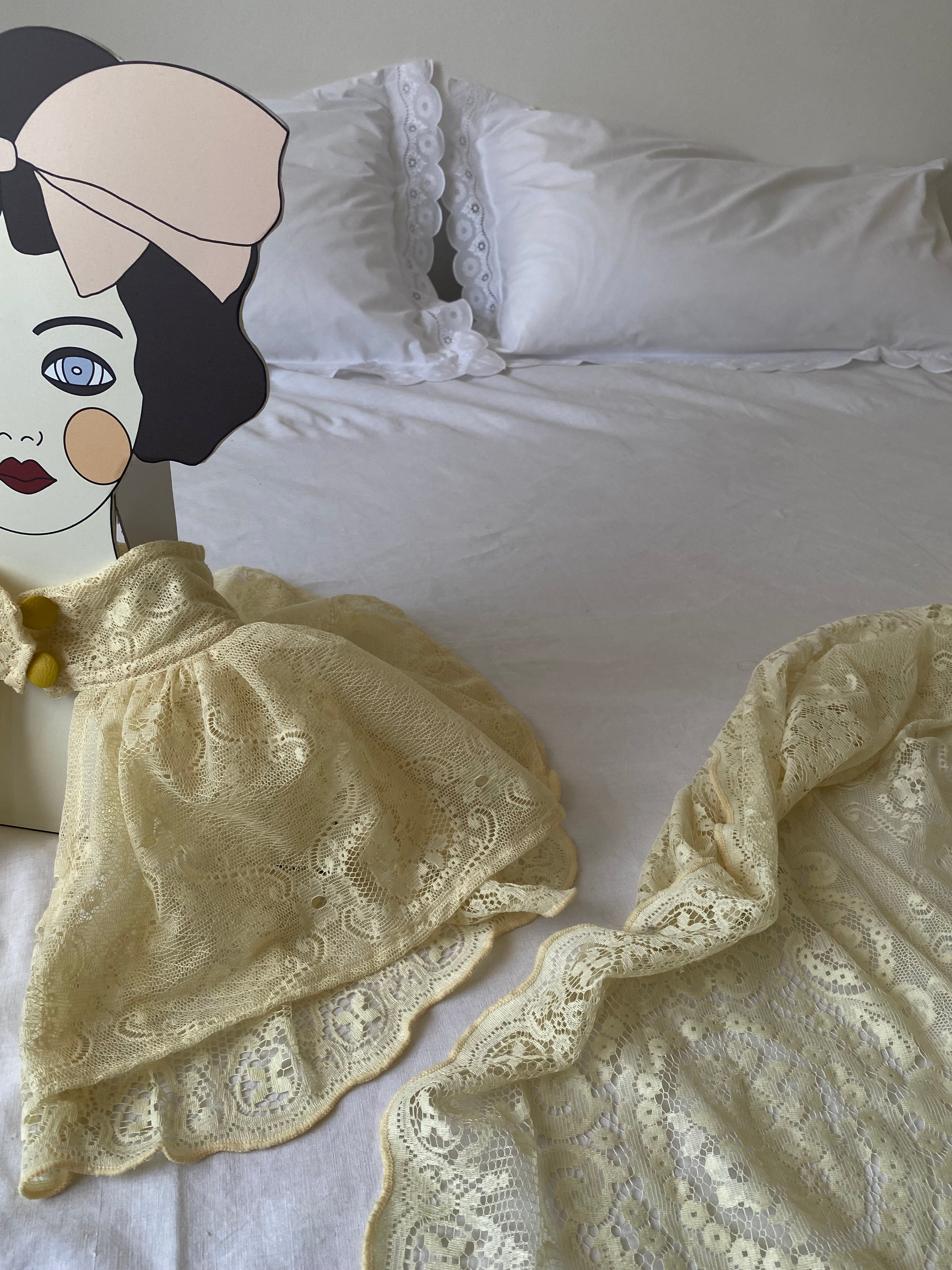 Mantellina stile vittoriano in pizzo antico veneziano pastello