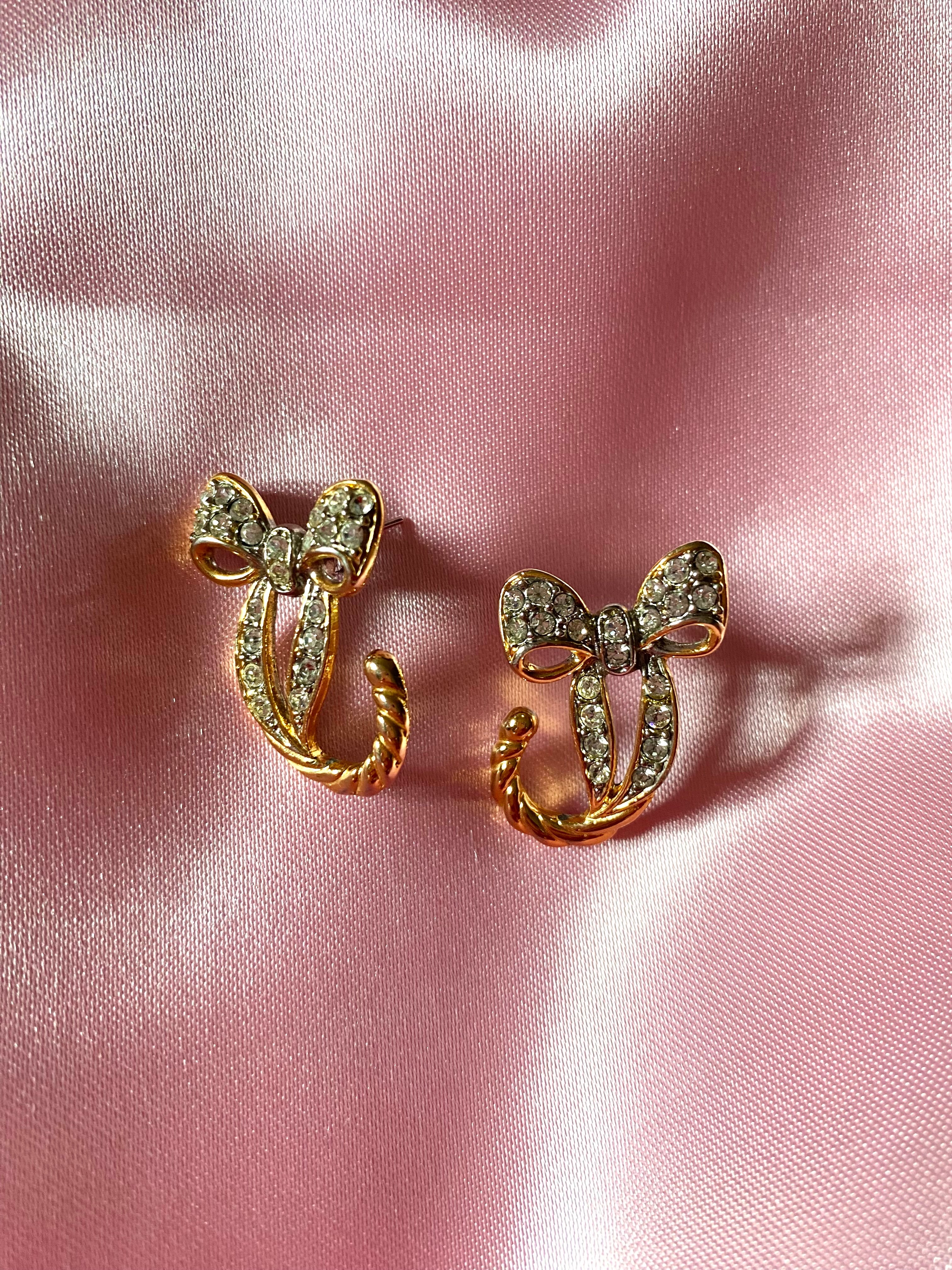 Orecchini a fiocco con strass