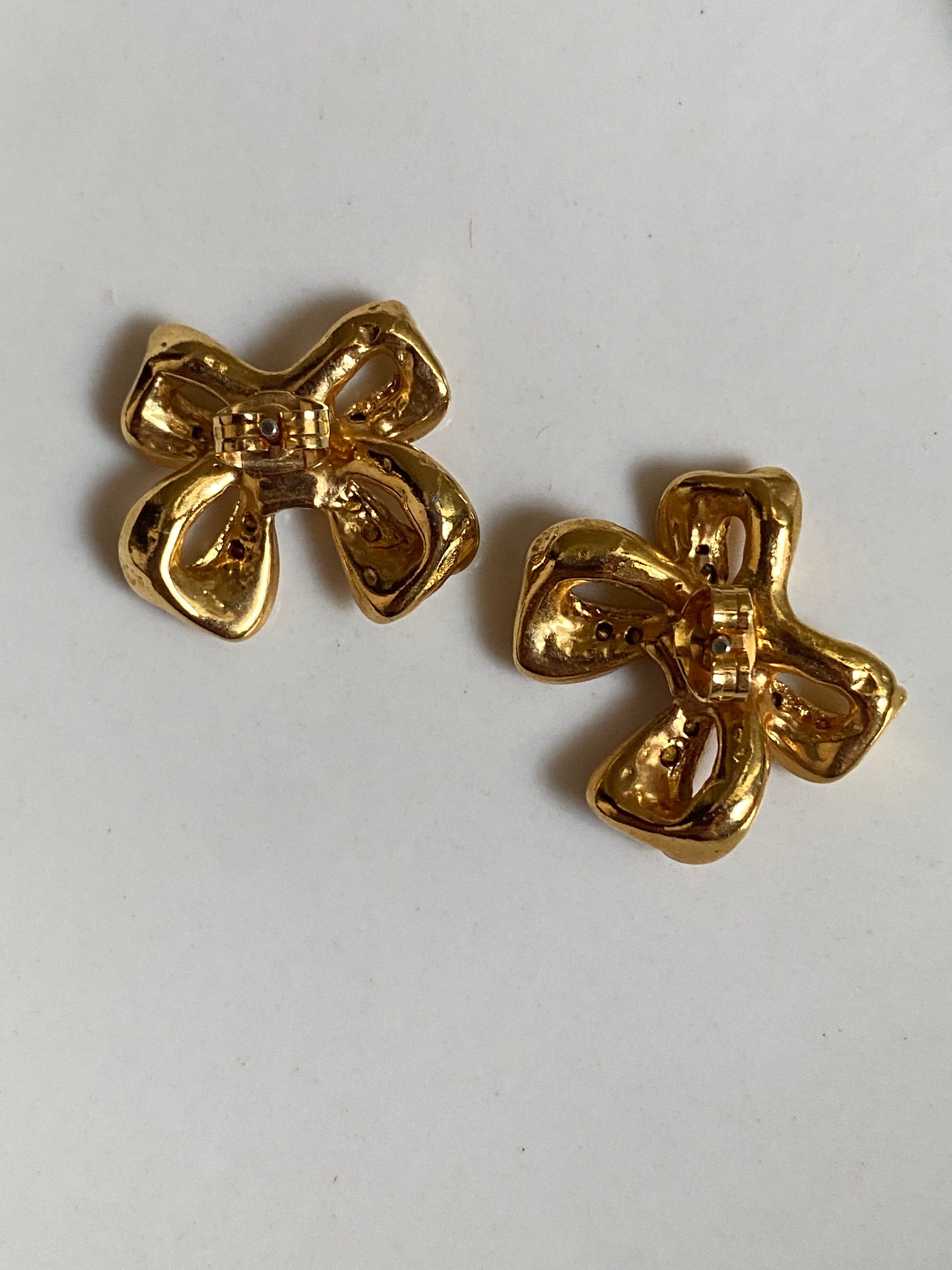 Nastro rosa orecchini a fiocco