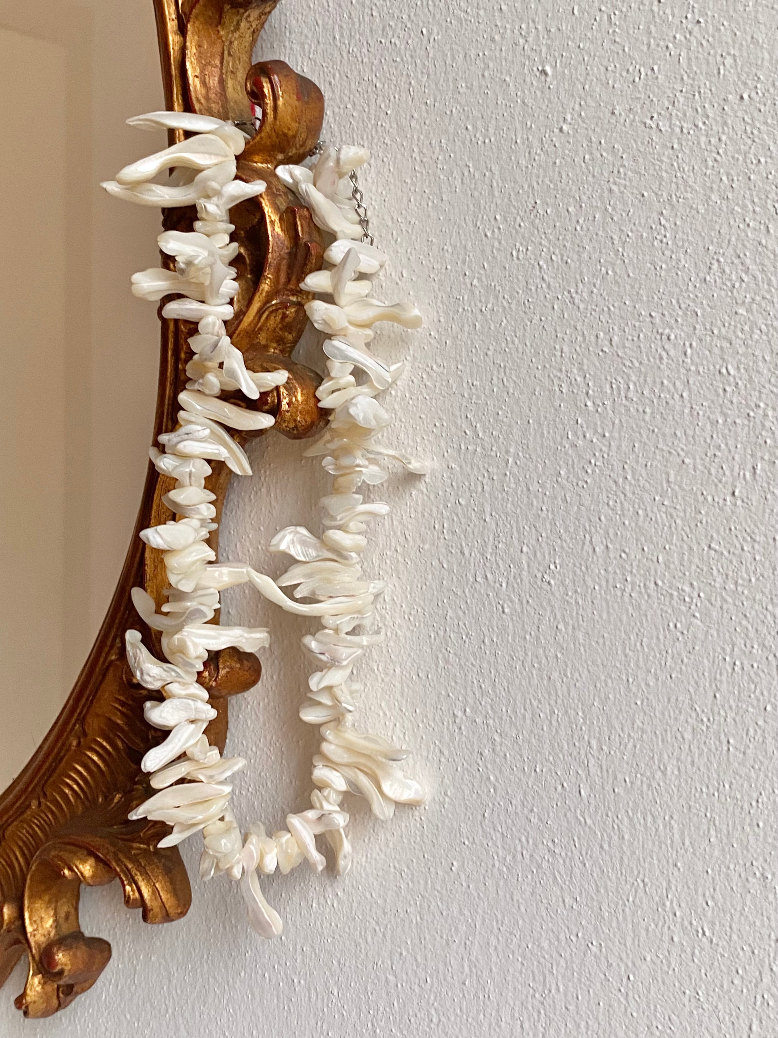 SIRENA Collana girocollo in vere conchiglie