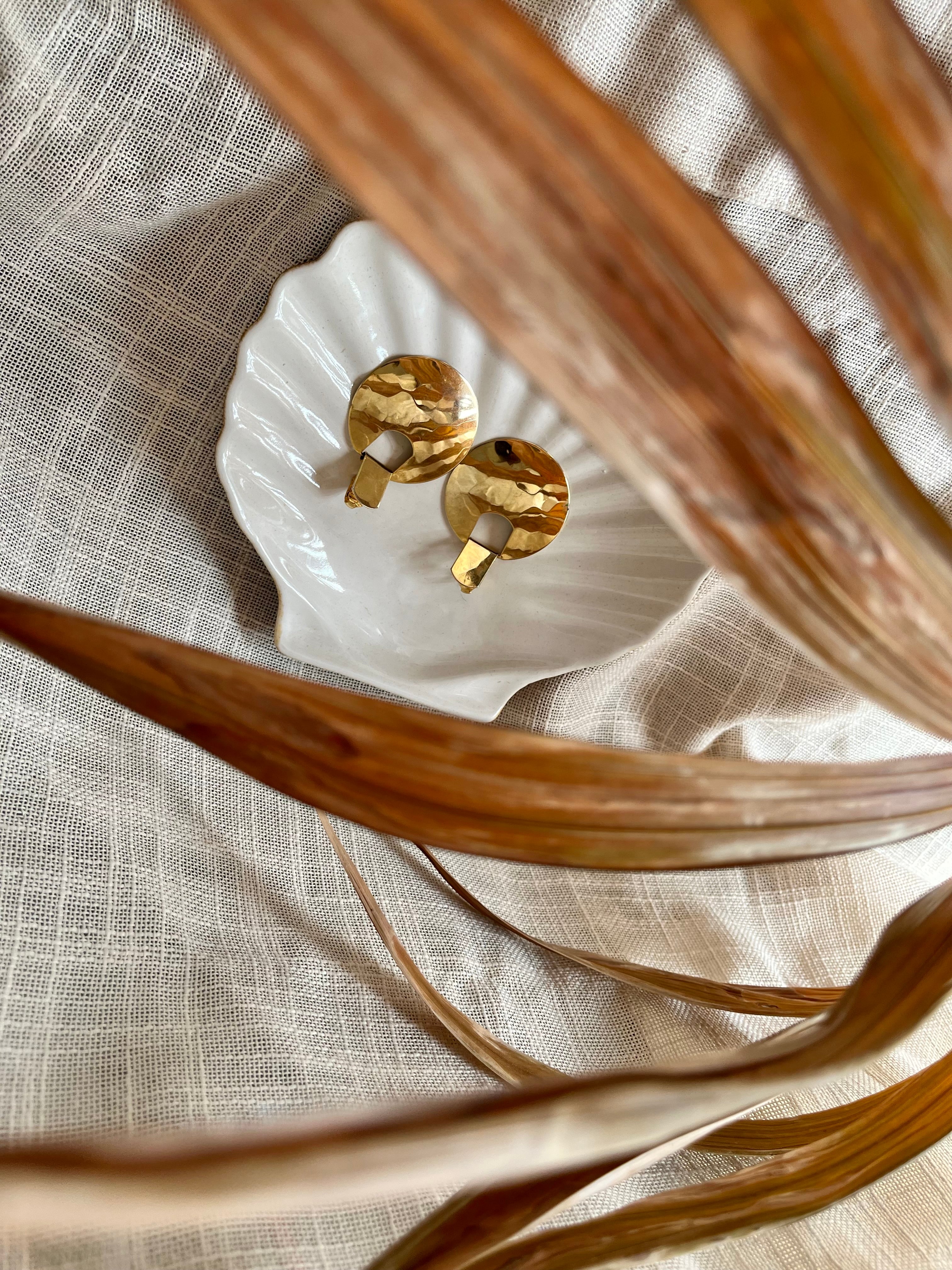 Specchio orecchini rotondi