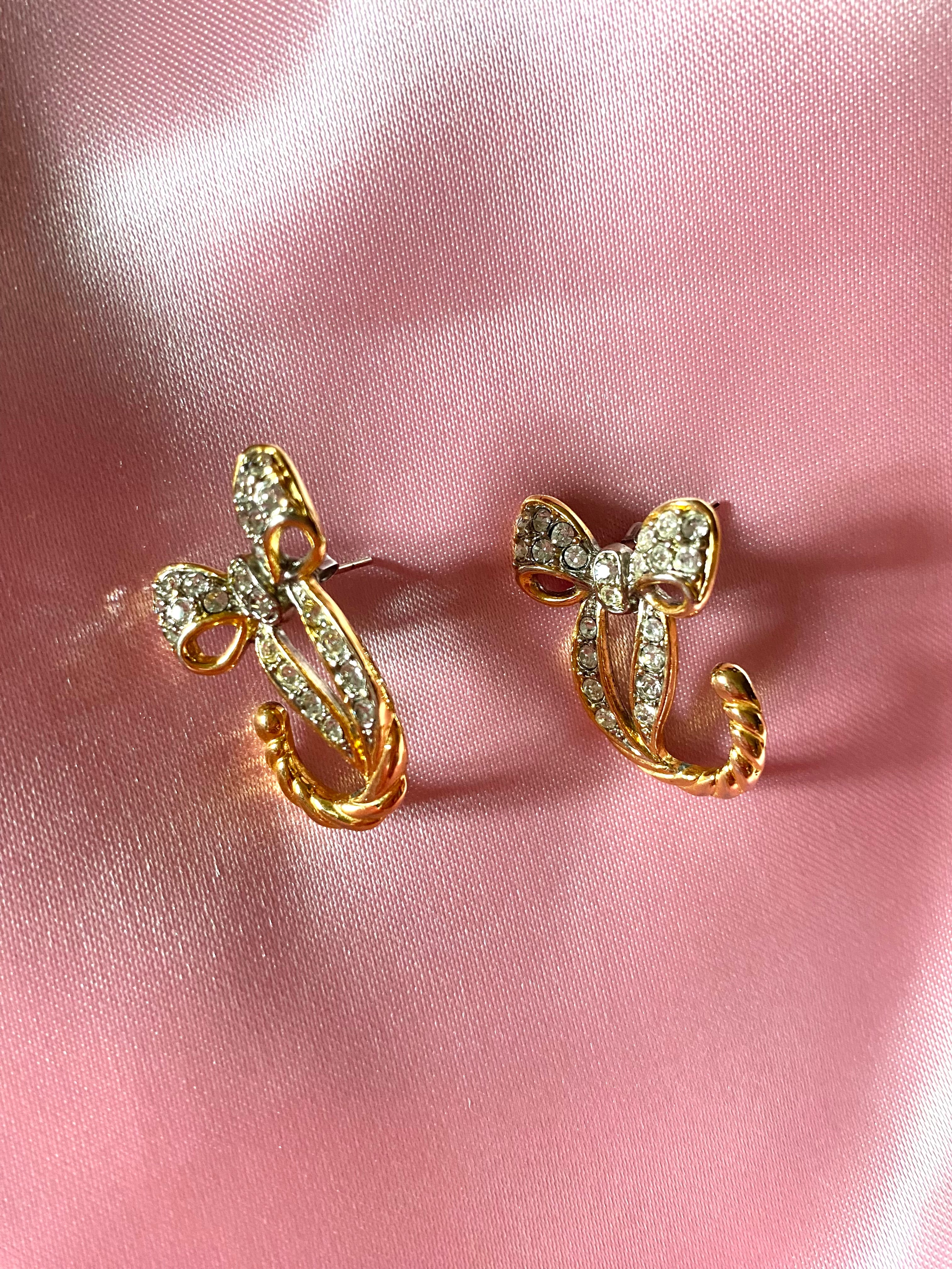 Orecchini a fiocco con strass