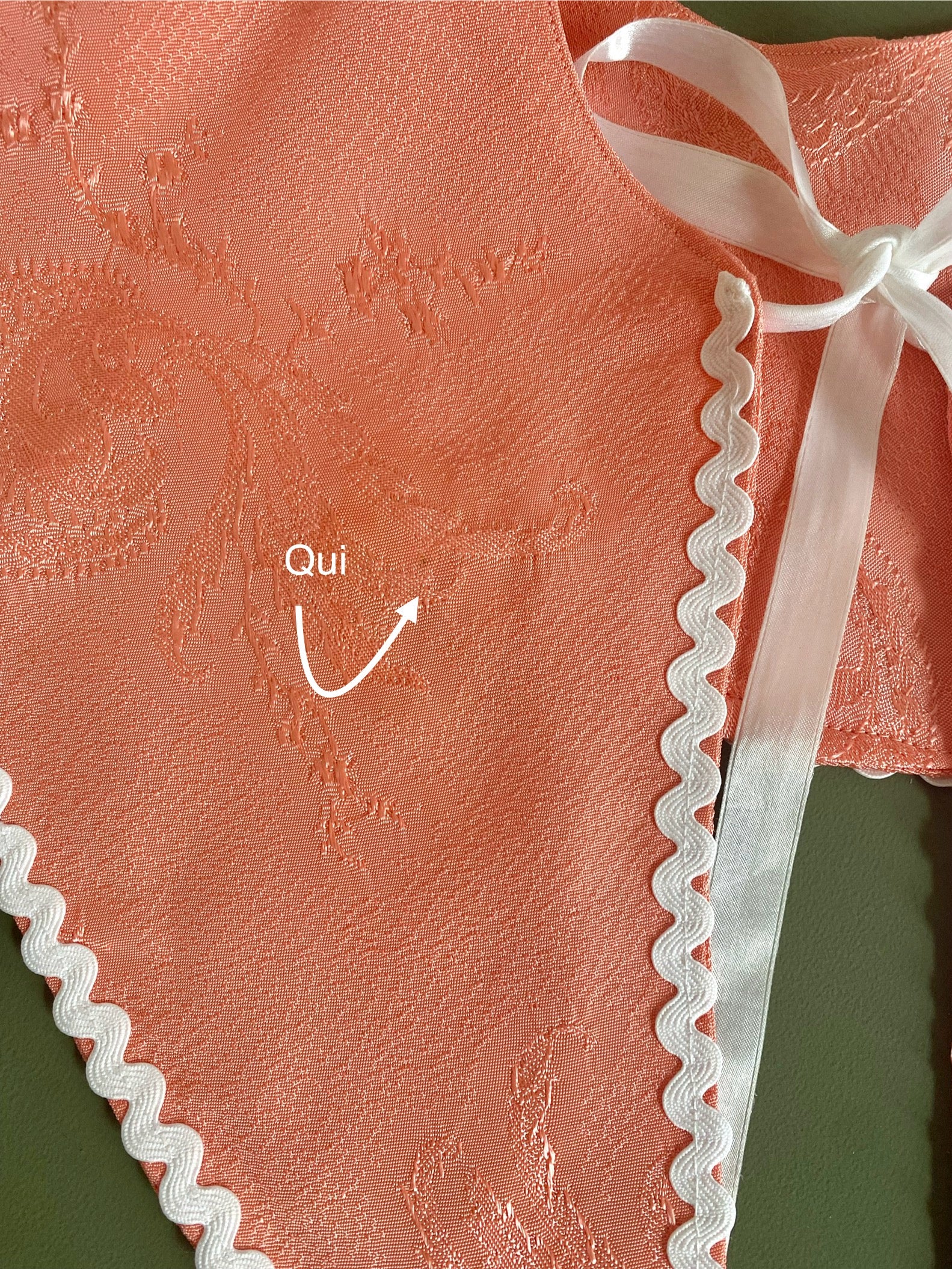 Maxi colletto salmone alla marinara a punta