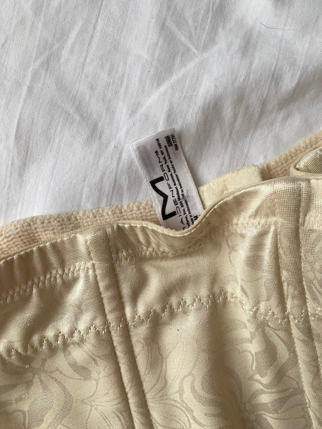 Corset crème