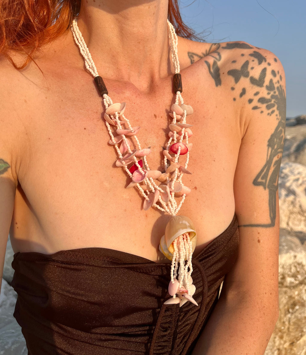 Collier Marea avec perles naturelles et coquillages