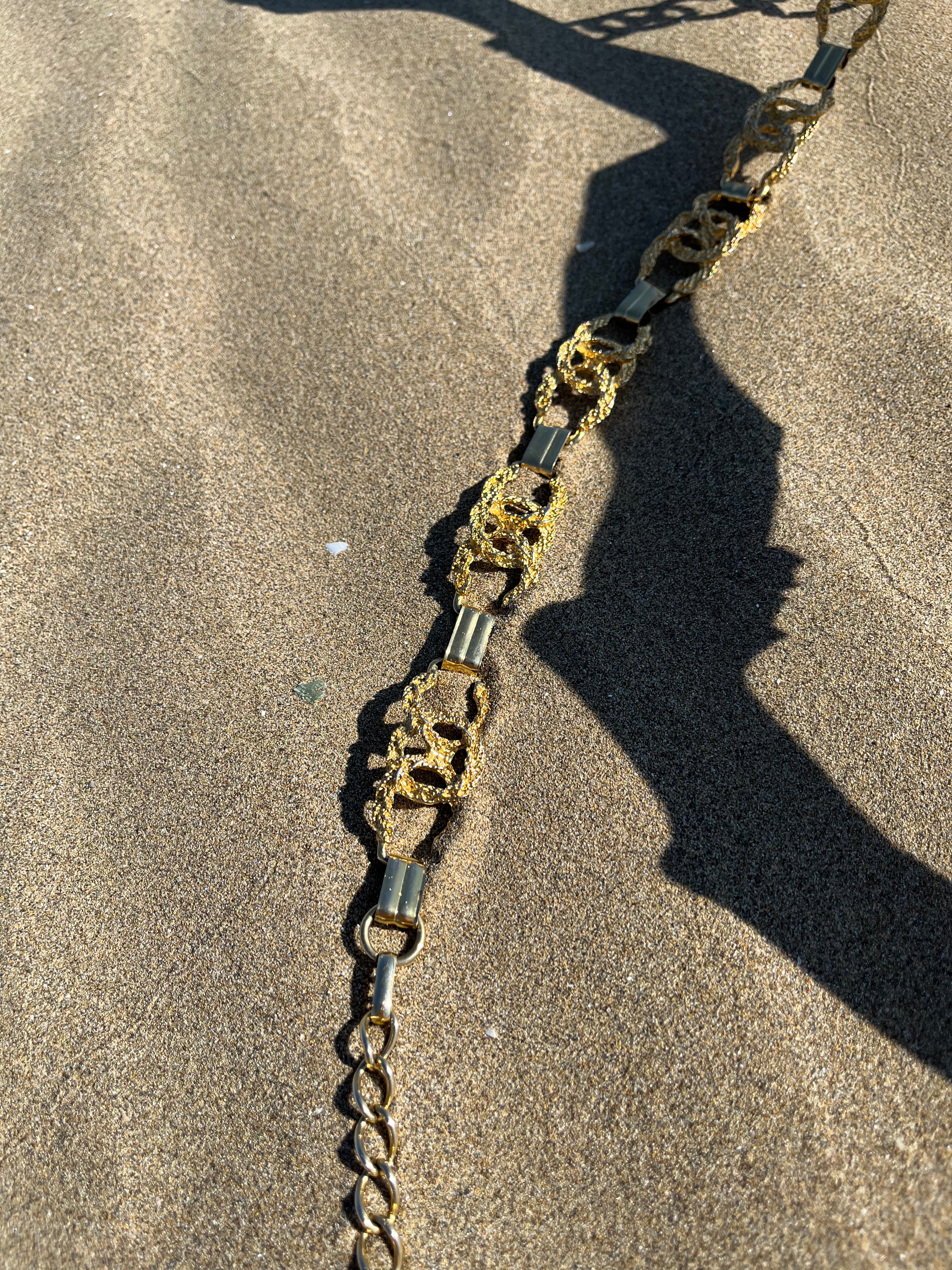 Cintura a catena chic