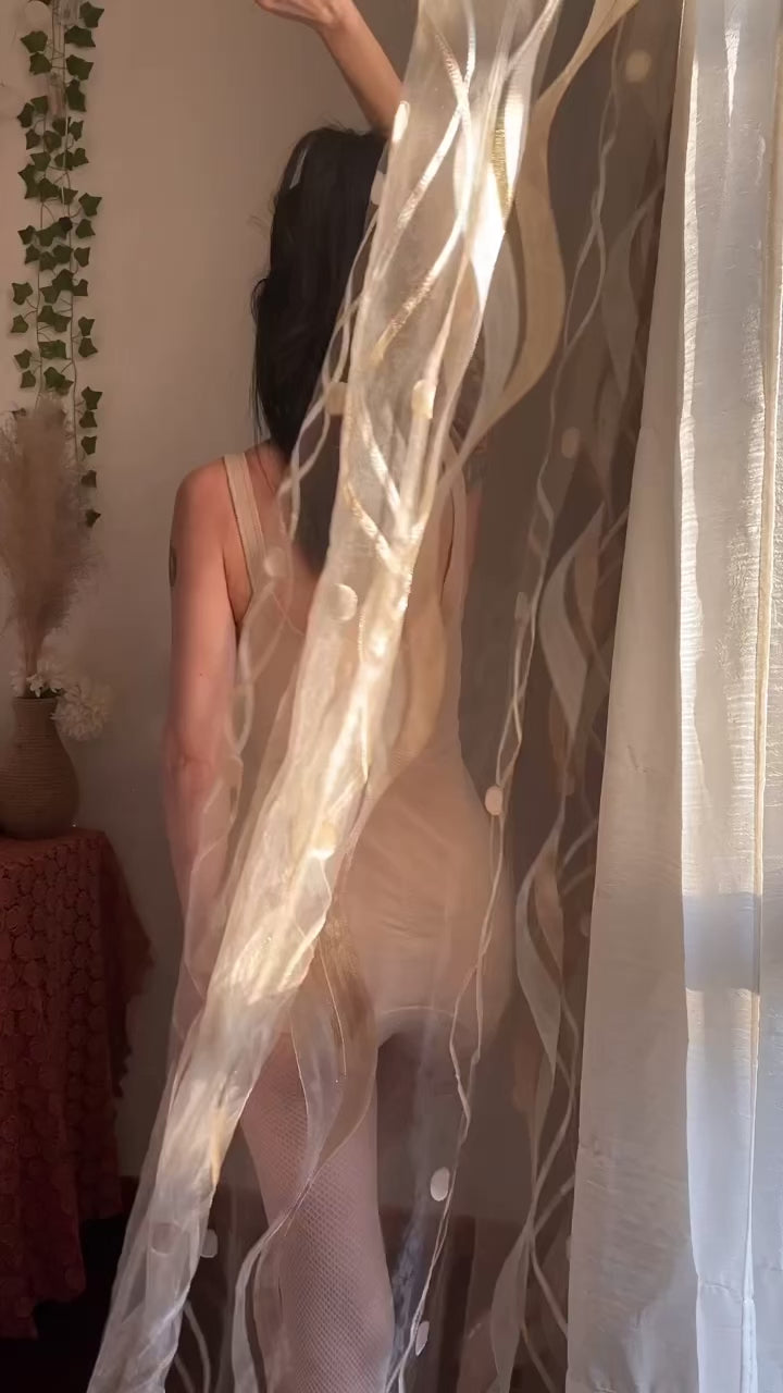 Guaina modellante a proiettile con dettagli in pizzo