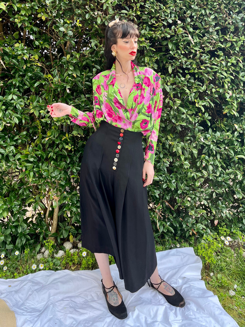 Gonna Pantalone con vita a corsetto e bottoni mixati