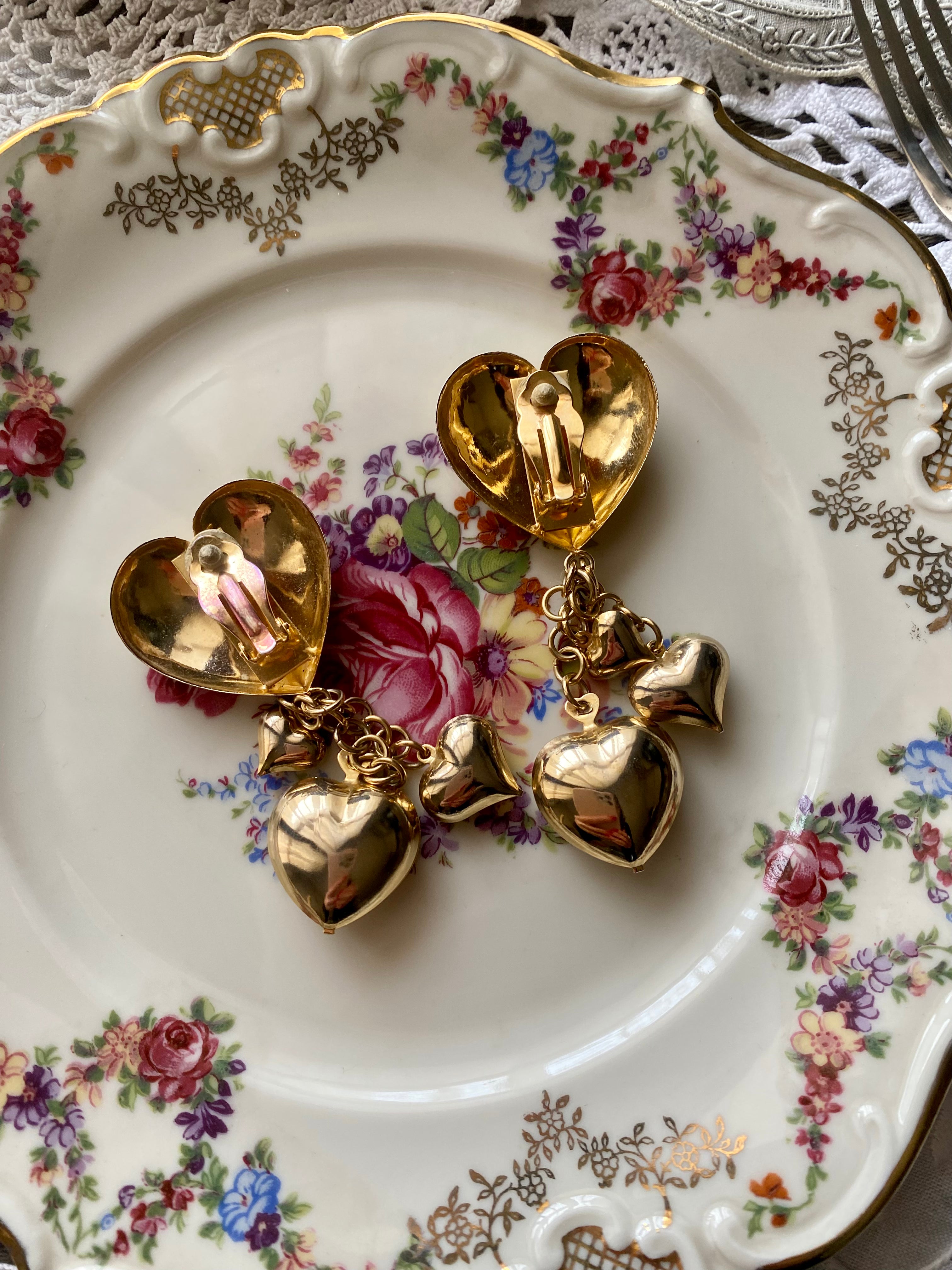 Boucles d'oreilles pendantes grand coeur