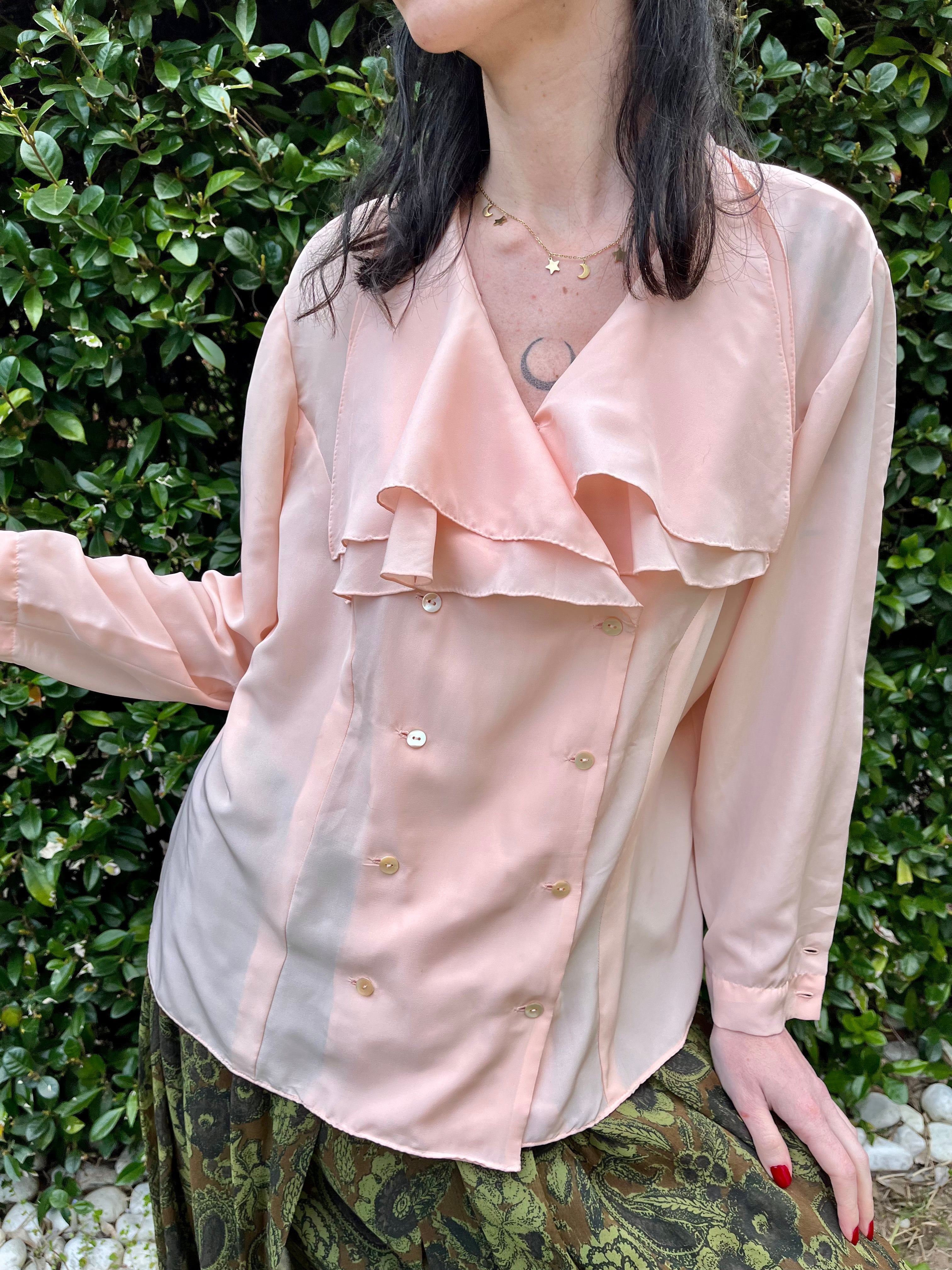 Blusa salmone con colletto con ruches alla marinara