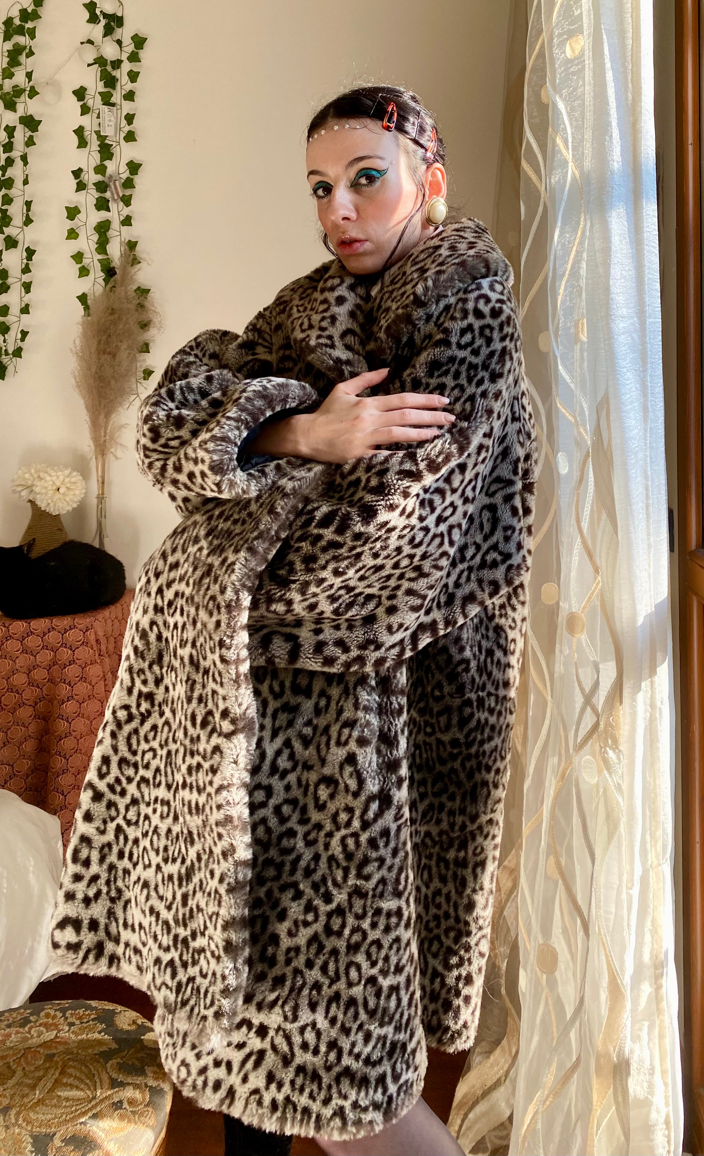 Manteau en fourrure synthétique léopard