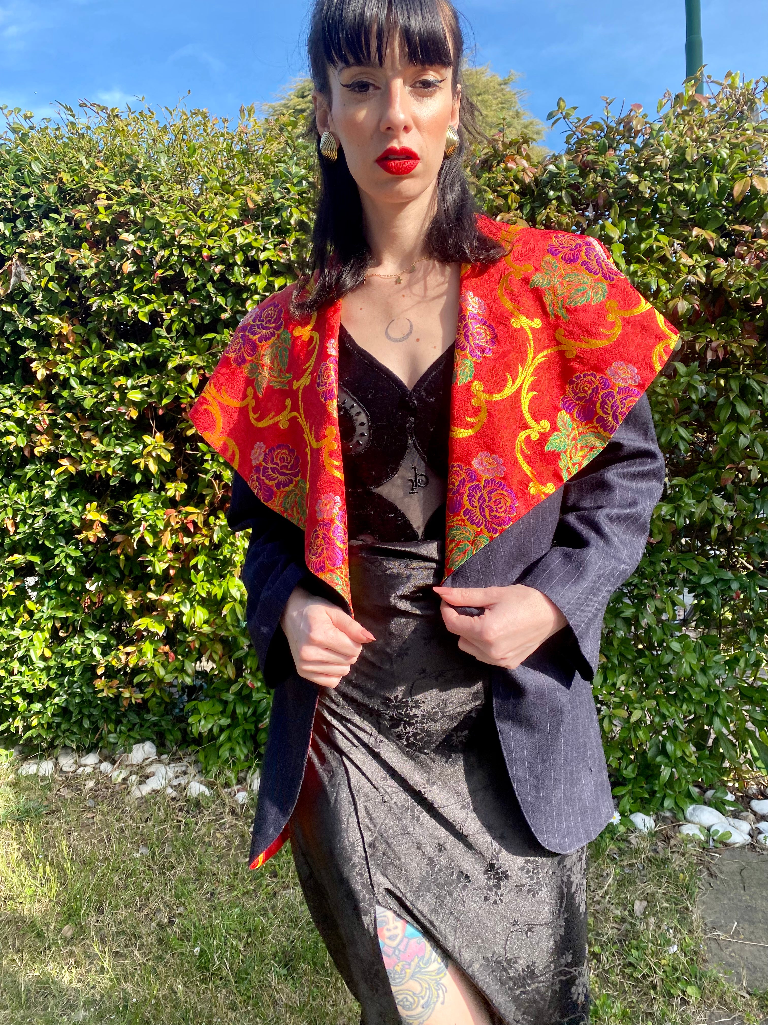 Blazer gessato con colletto alla marinara