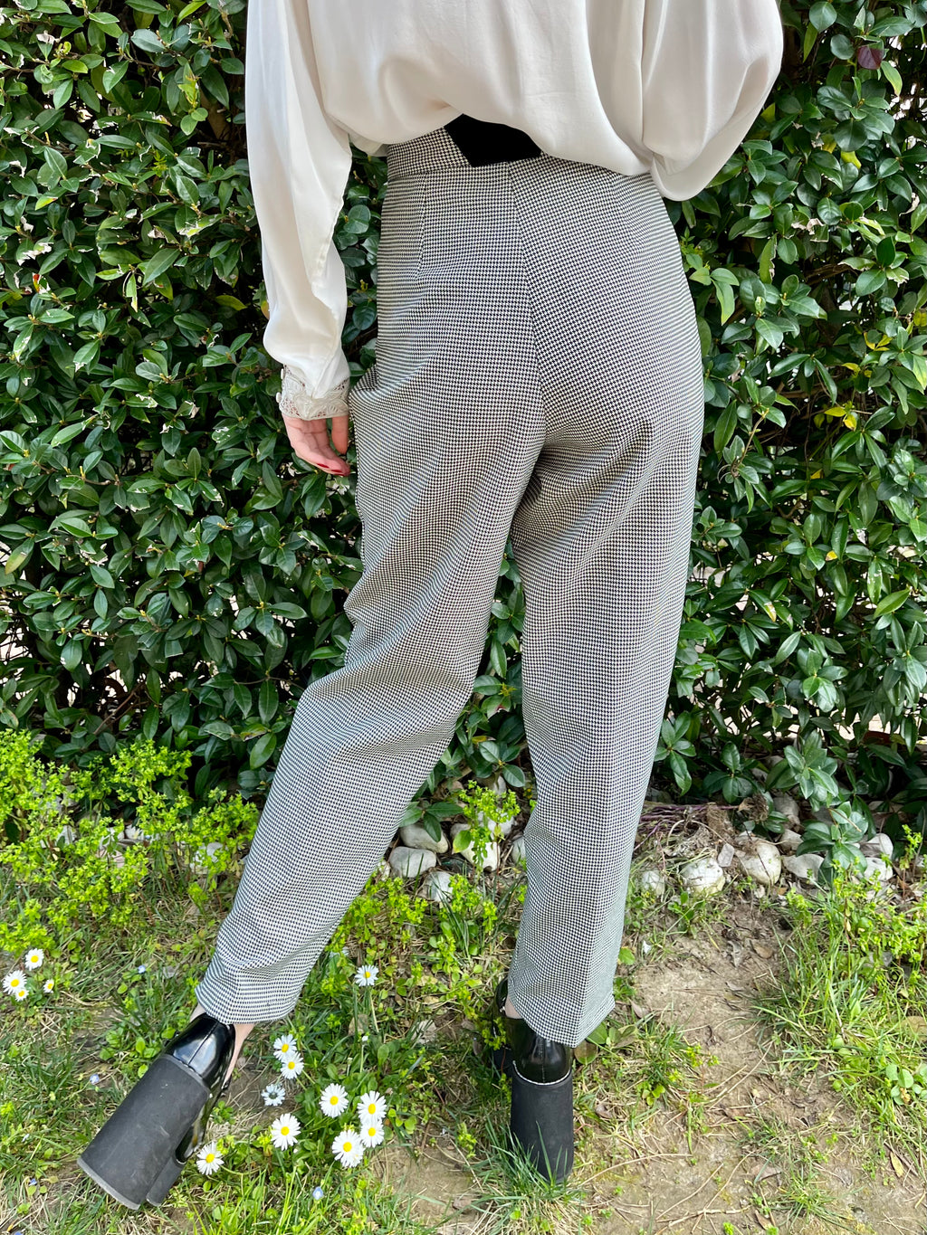 Pantalone pied de poule con dettagli in velluto