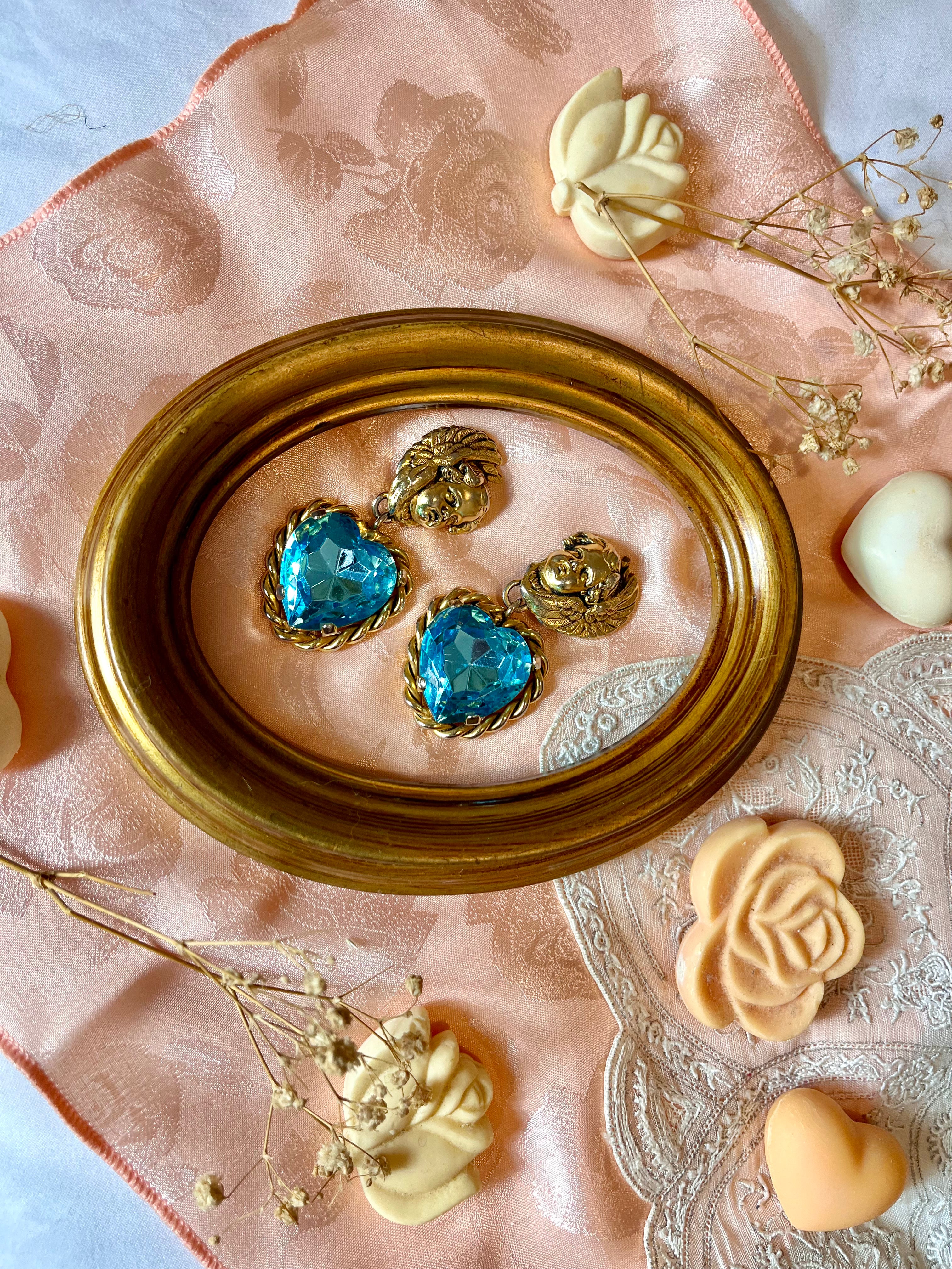 Moschino Angel orecchini a clip con diamante a forma di cuore