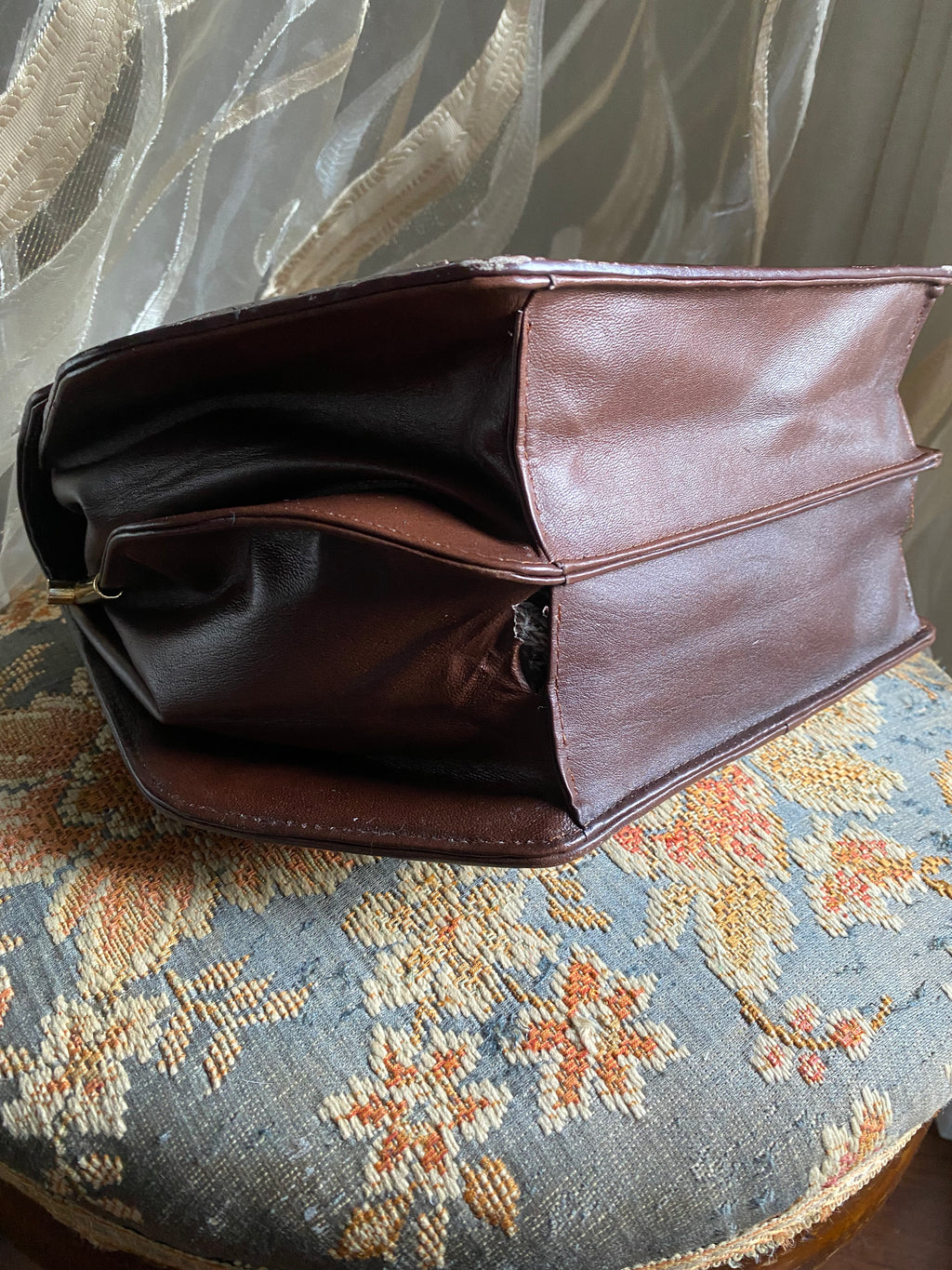 Pochette en crocodile losange