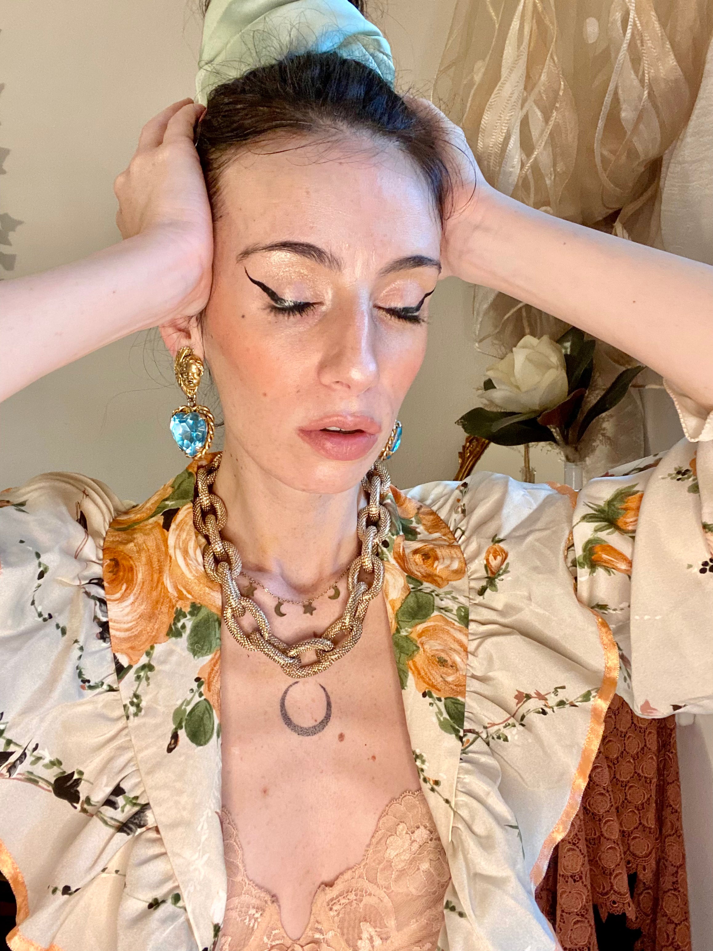 Moschino Angel orecchini a clip con diamante a forma di cuore